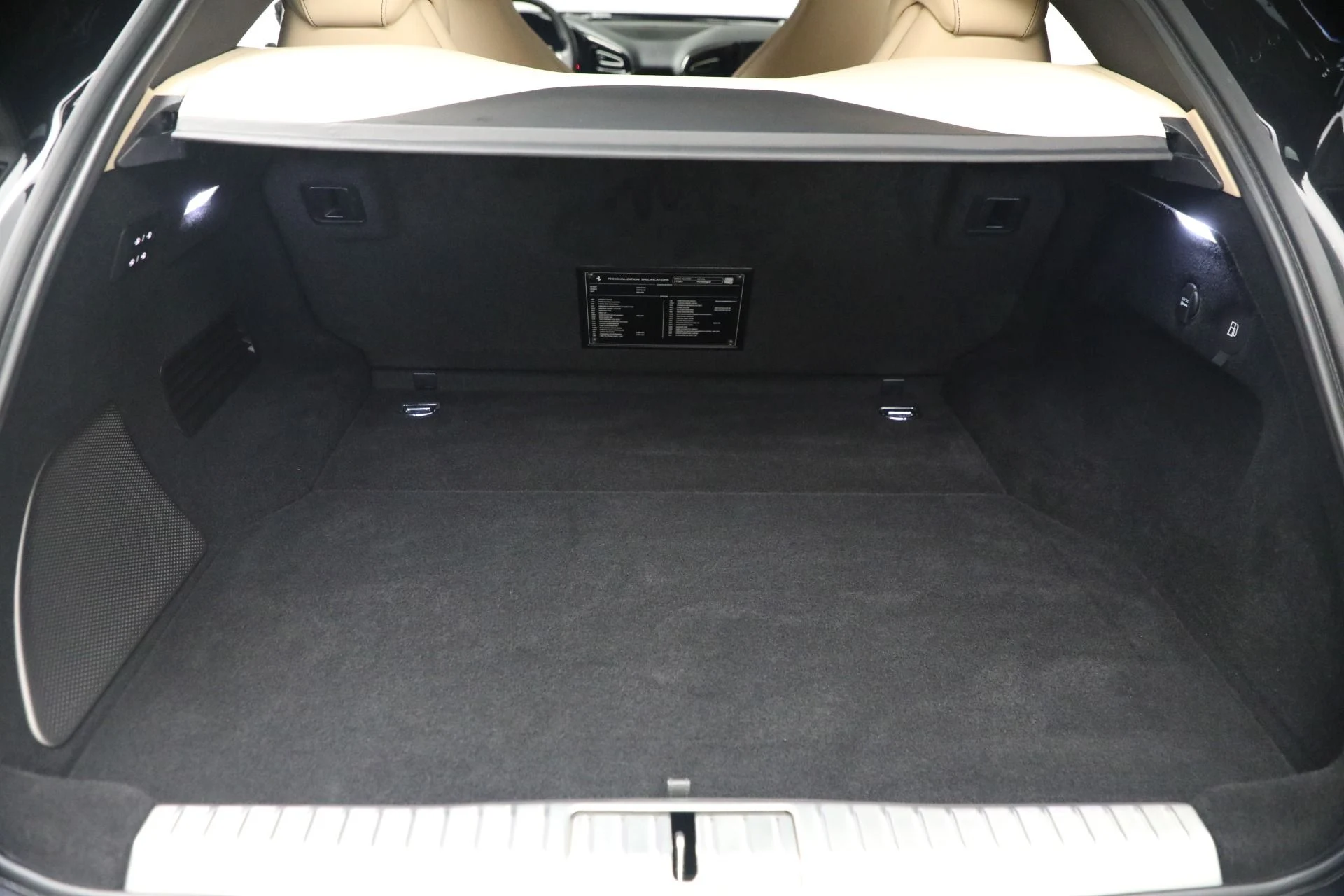 mph037_4020401025_Used_2024_Ferrari_Purosangue_1777901654_8933e872e6