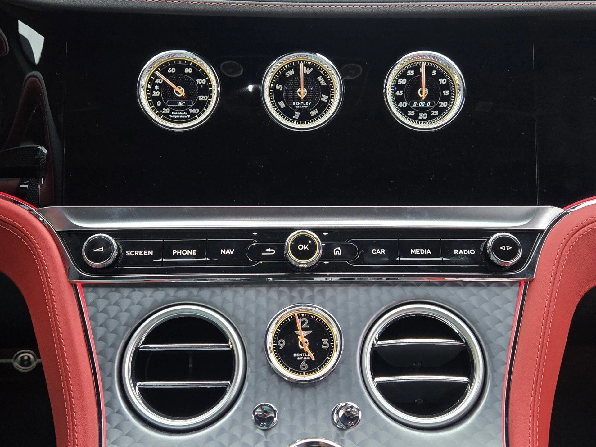 mph037_4021394649_3570941674b83c98d440182a92fea291x_79df3545f8