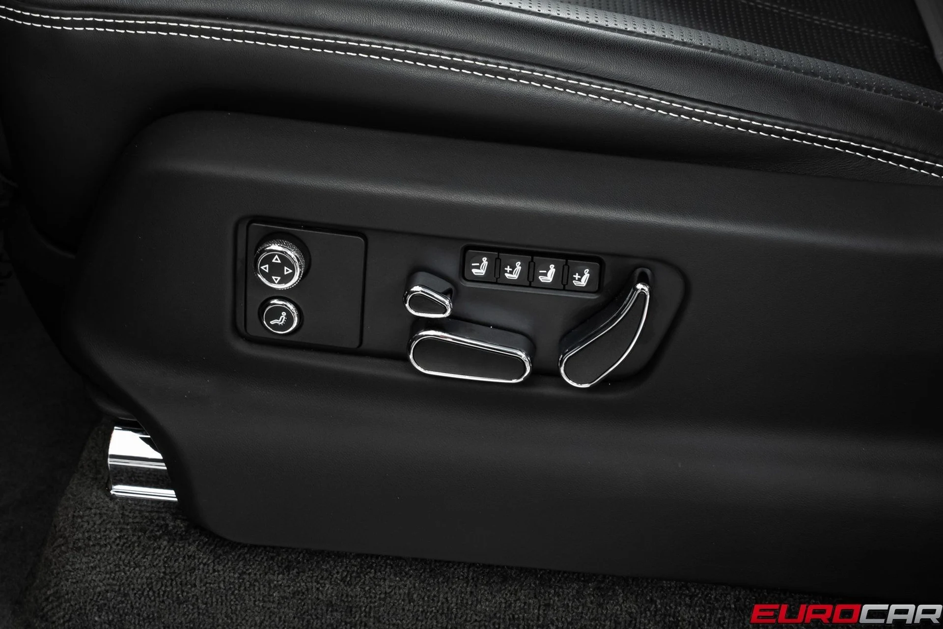 mph037_4047621652_image_38_082dd2ce0e