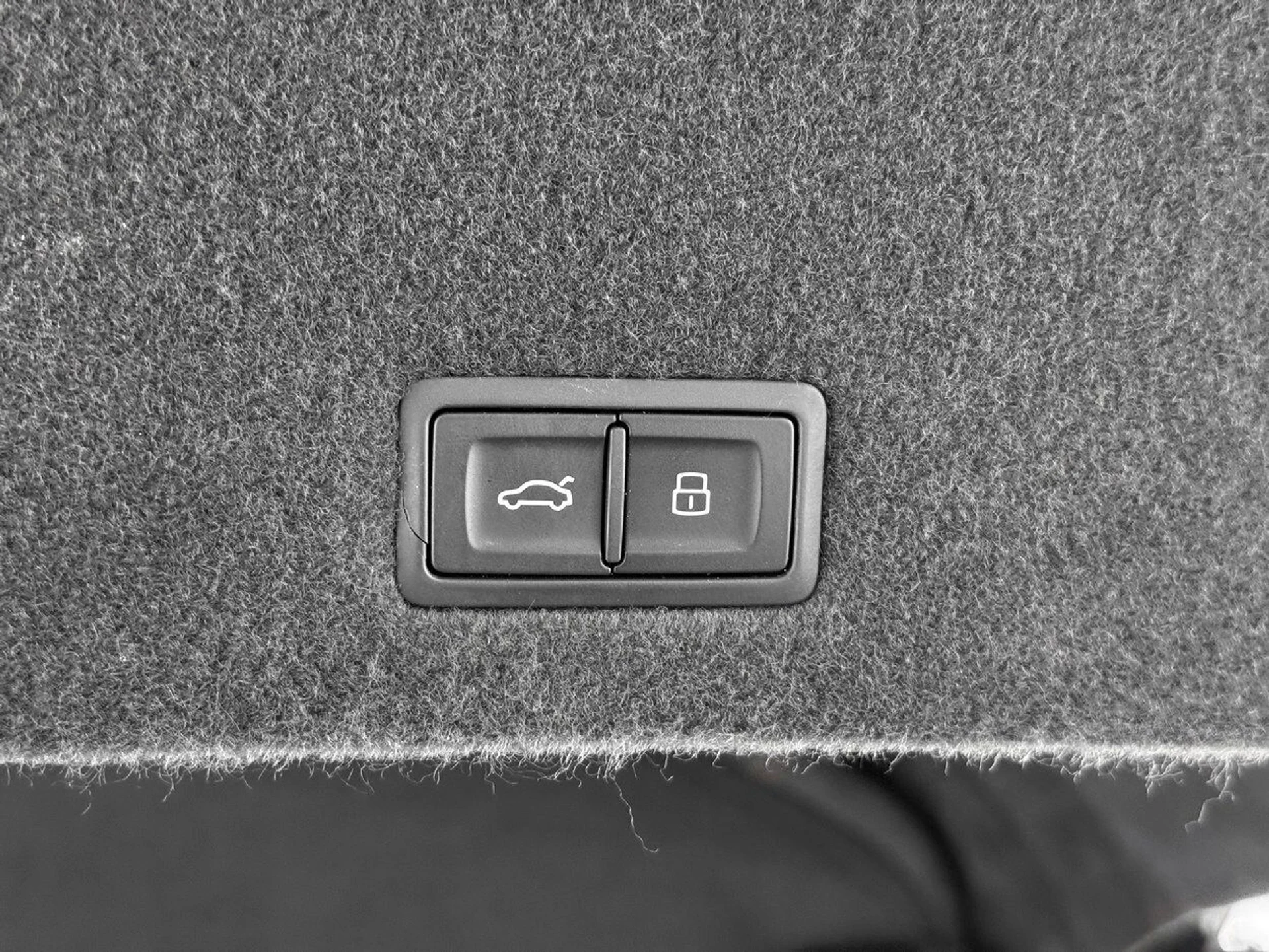 mph037_4050765432_6a77d62ea7cc85bd0922f4a38147f8b3x_6f66602ff5