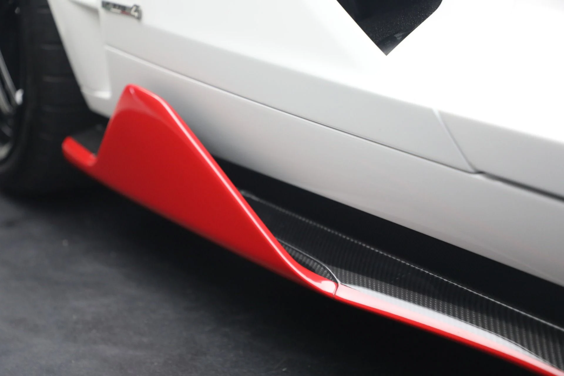 mph037_4061724886_Used_2017_Lamborghini_Centenario_Roadster_1778176880_f19fe47376