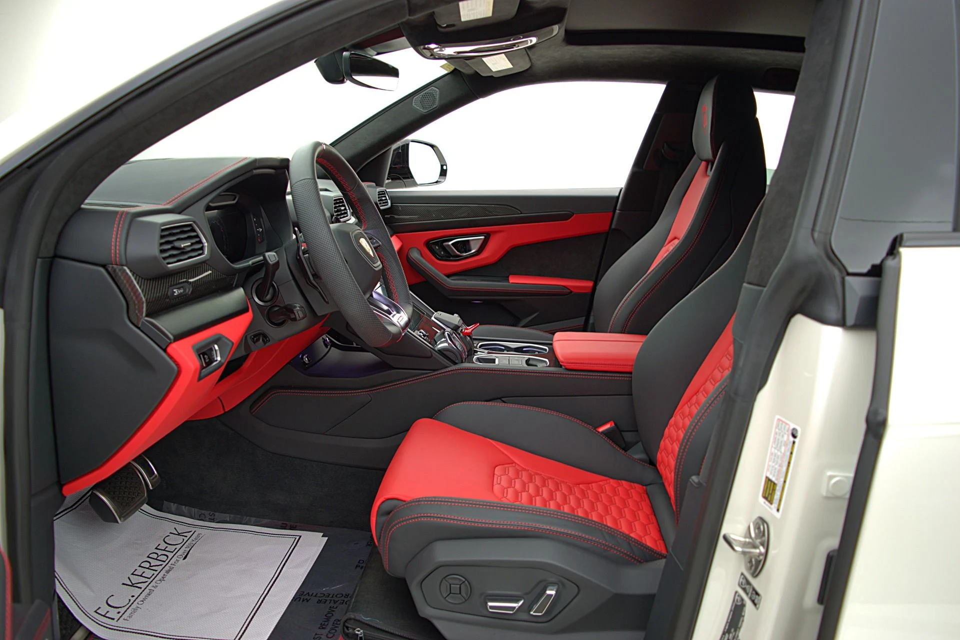mph037_4073114673_Used_2022_Lamborghini_Urus_SELEZIONE_PRE_OWNED_CERTIFIED_1c0b49d6c0