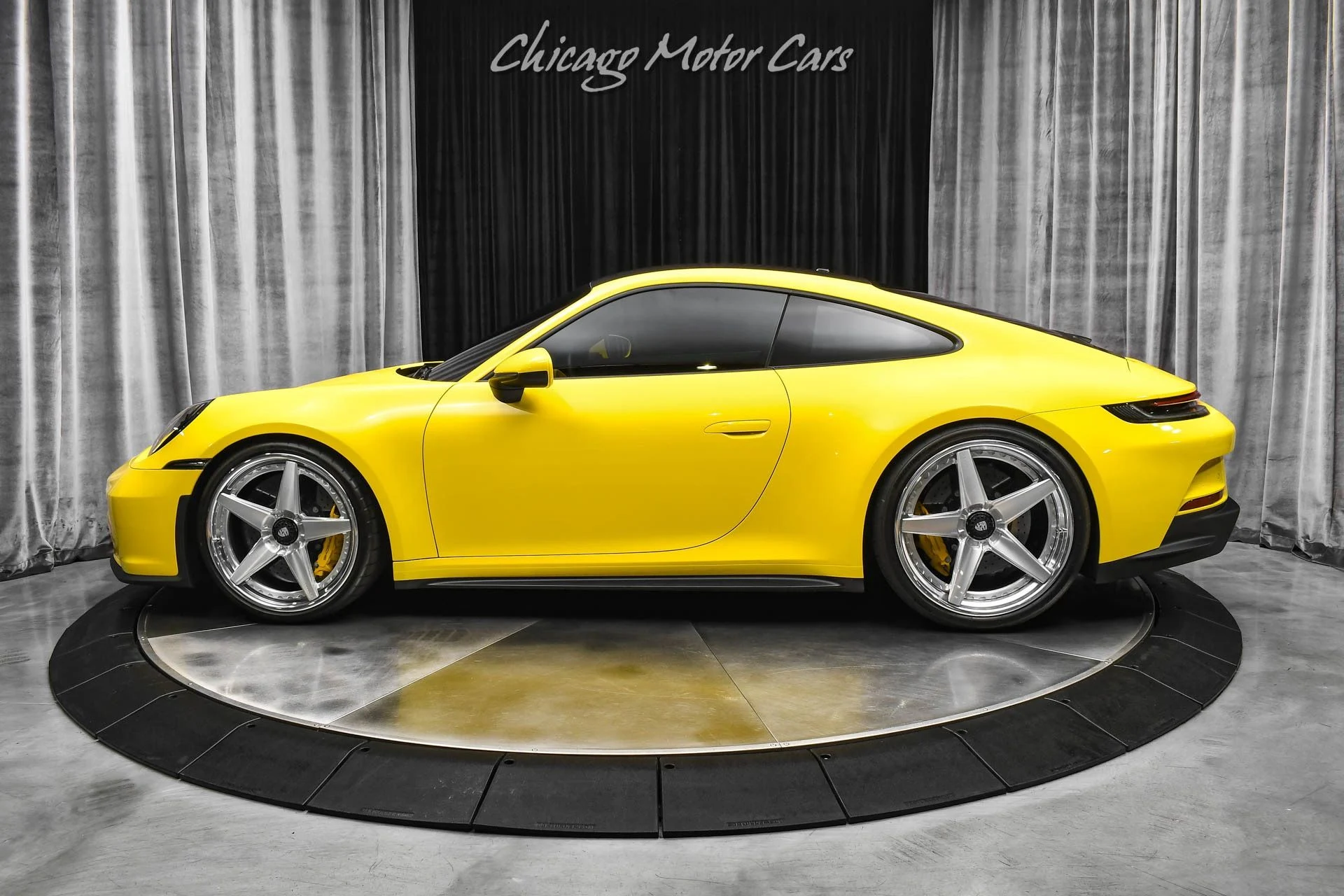 mph037_4074491704_13002_p38_l_bf27a80385