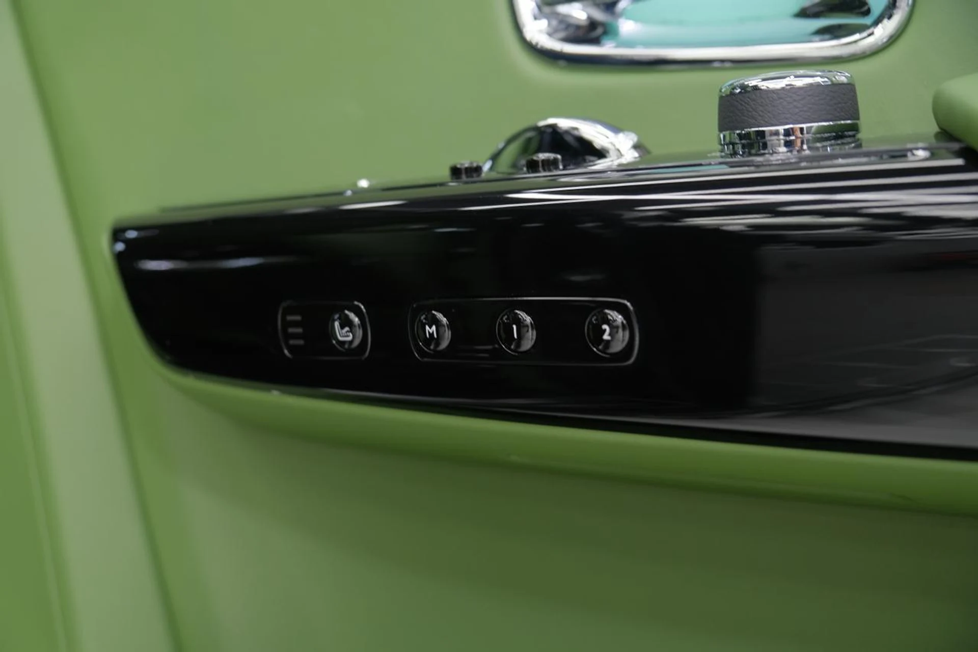 mph037_4090363488_e348a18795e794523aa08608b5e6f2c3_3b1e33990f