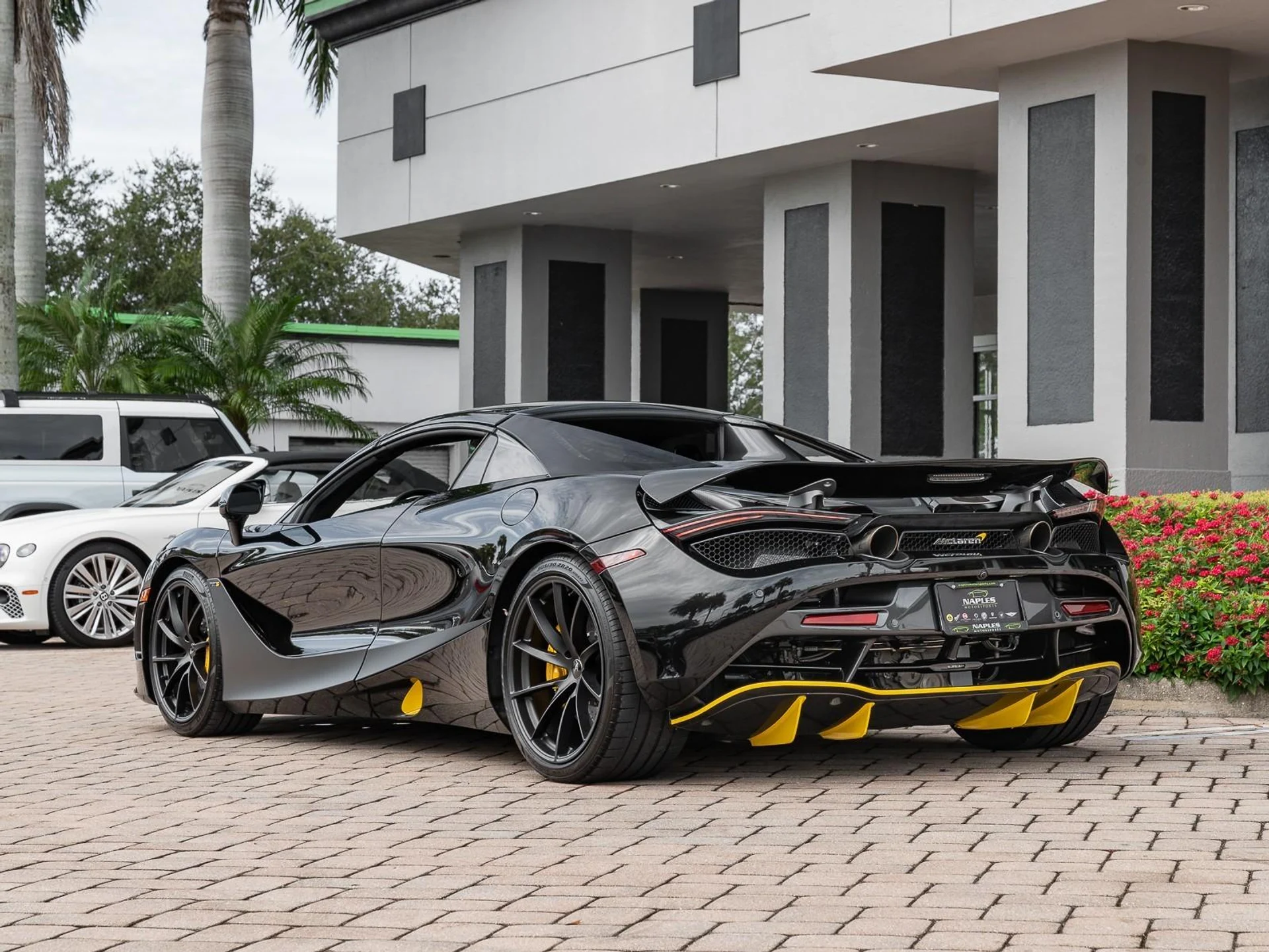 mph037_4091996877_Used_2022_Mc_Laren_720_S_1759766852_595e2c67f3