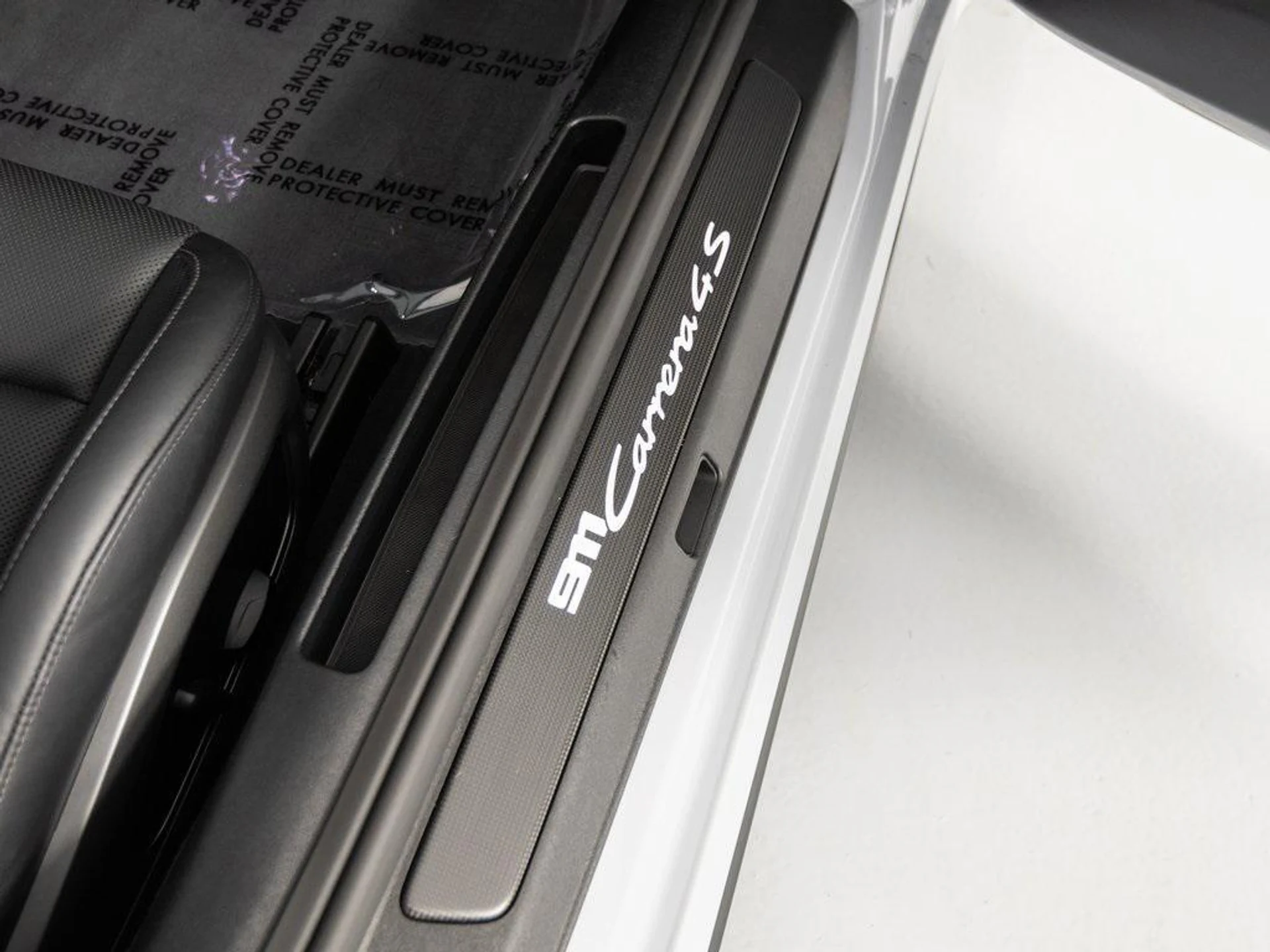 mph037_4093633437_85jhtw_HVJV_7jco_L_Mvc1_Rh_PM_8b_Rc_2fea722f36