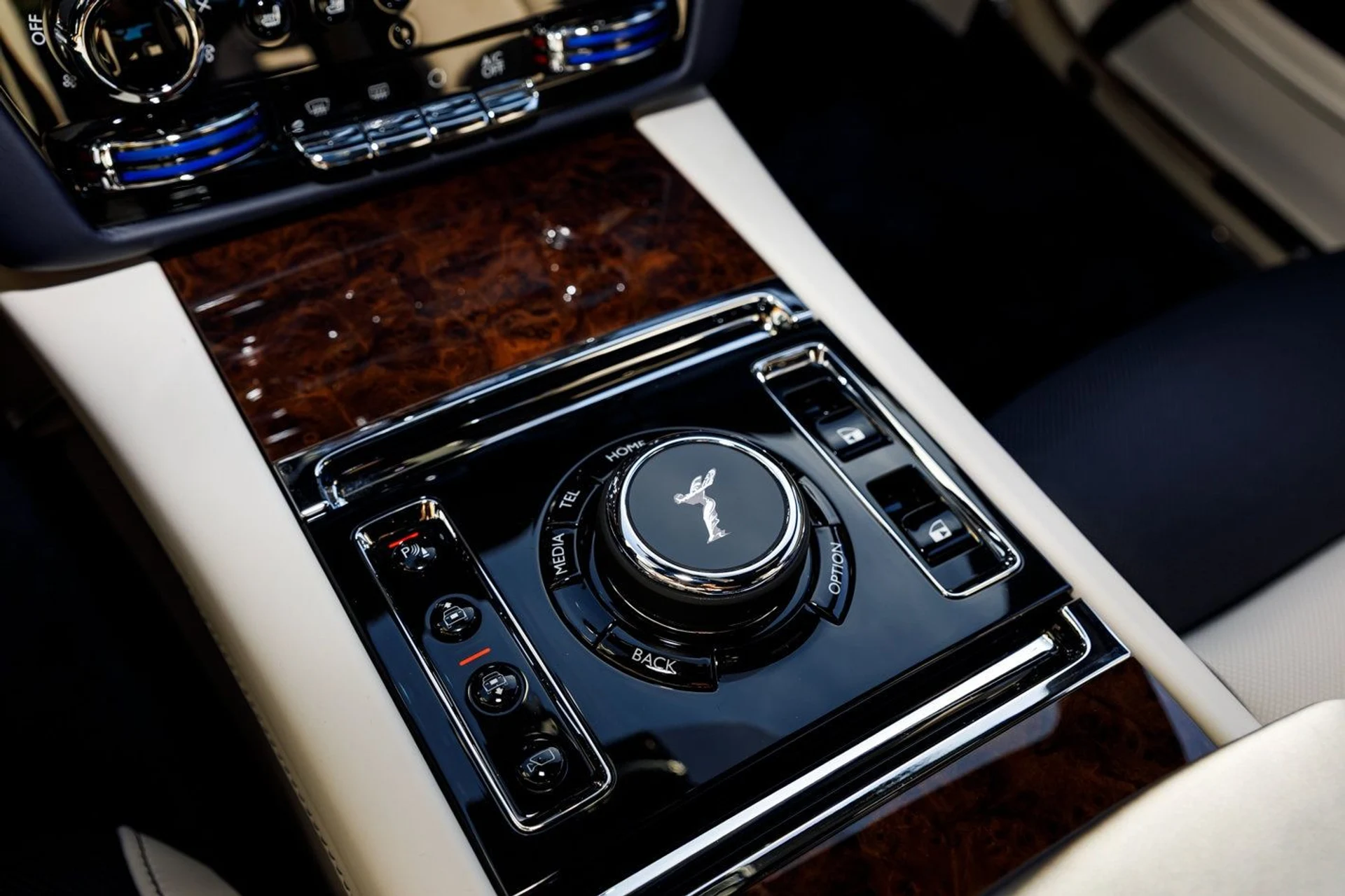 mph037_409791250_d9f4493479d13ca3ec94638731c5c9e5x_5750a99c32