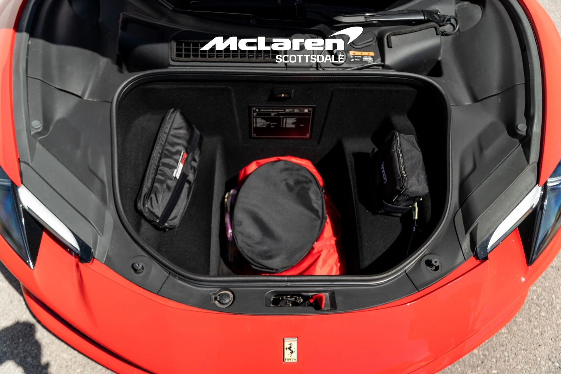 mph037_4101995387_Used_2023_FERRARI_296_GTB_1757648156_cf95b2991d
