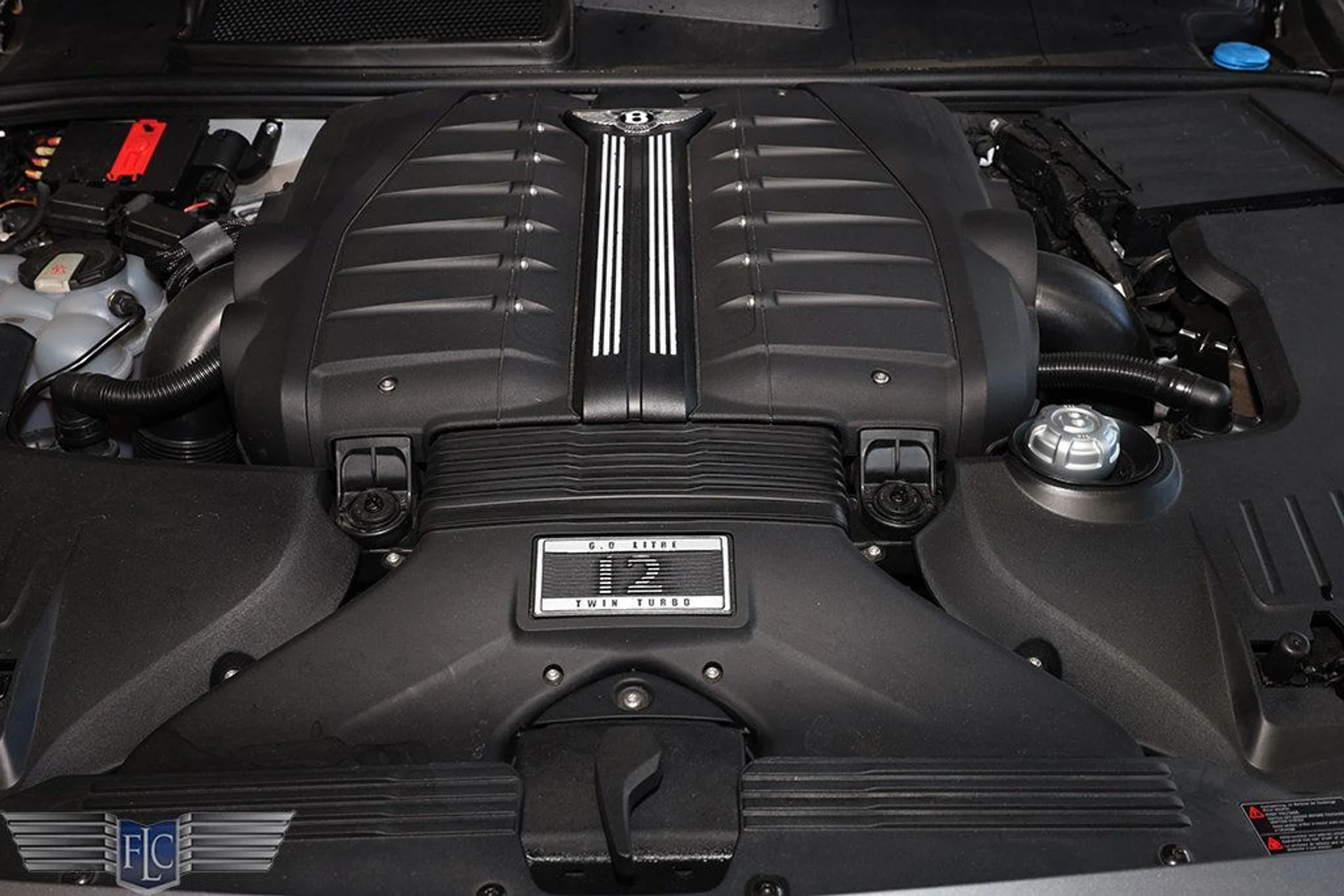 mph037_411045588_used_2018_bentley_bentayga_onyxeditionawd_9689_22935440_38_1024_6562bf3528