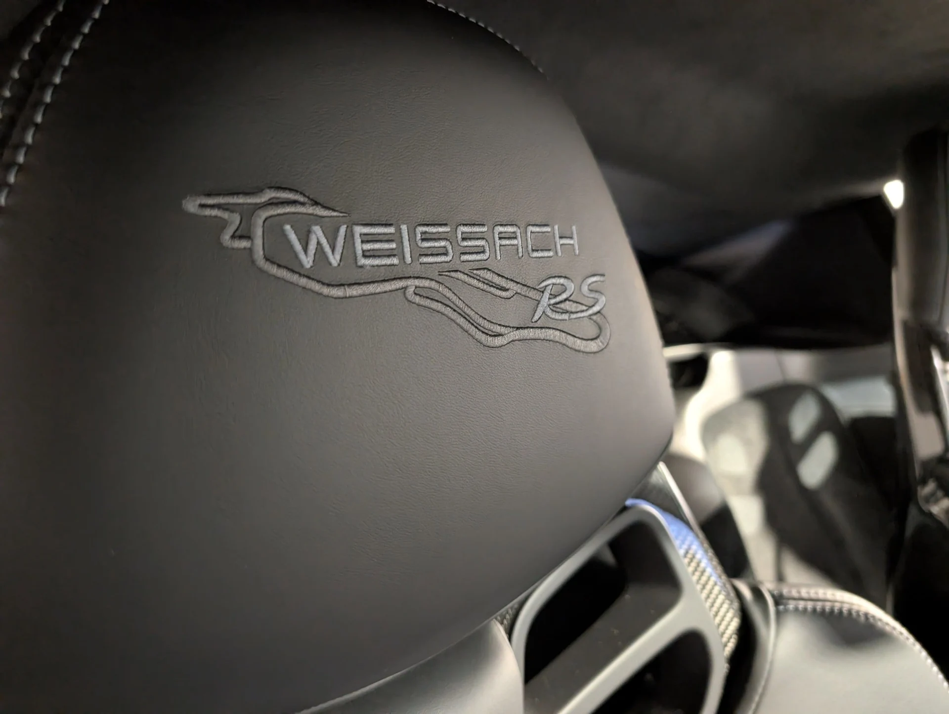 mph037_4122684504_47cafaf2131befc44e77748d5aa0308ax_0fab853aa5