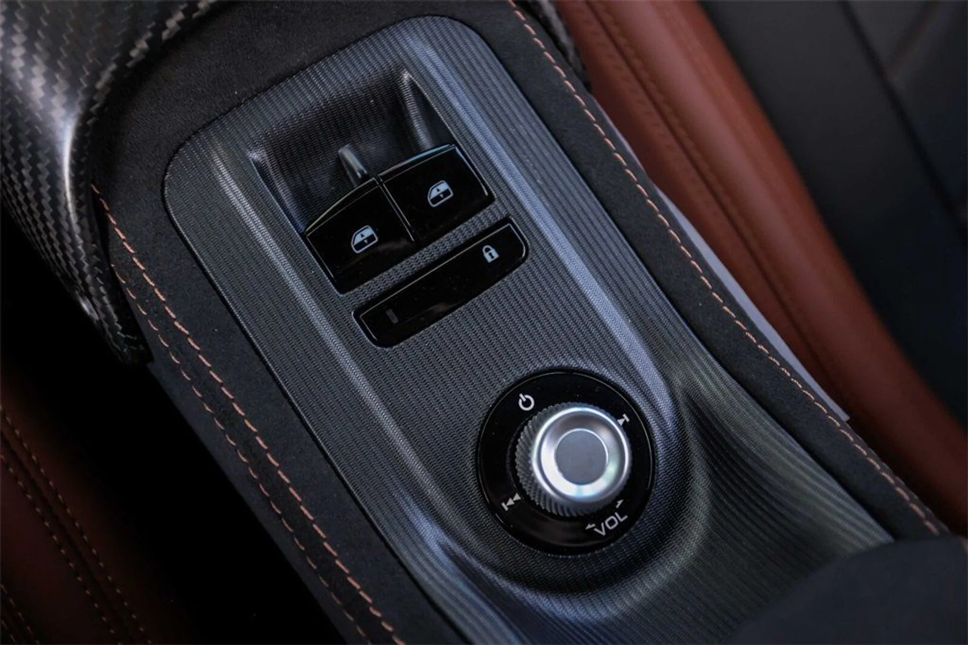 mph037_4124189231_81333ce812400530dfad0b076f551a24_bce948cb45