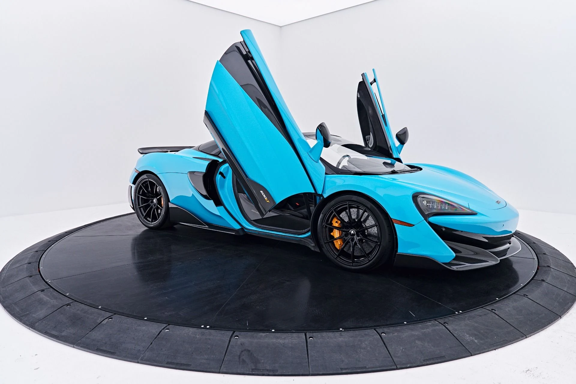 mph037_4129787734_Used_2020_Mc_Laren_600_LT_Base_1786496786_ccf7144e93
