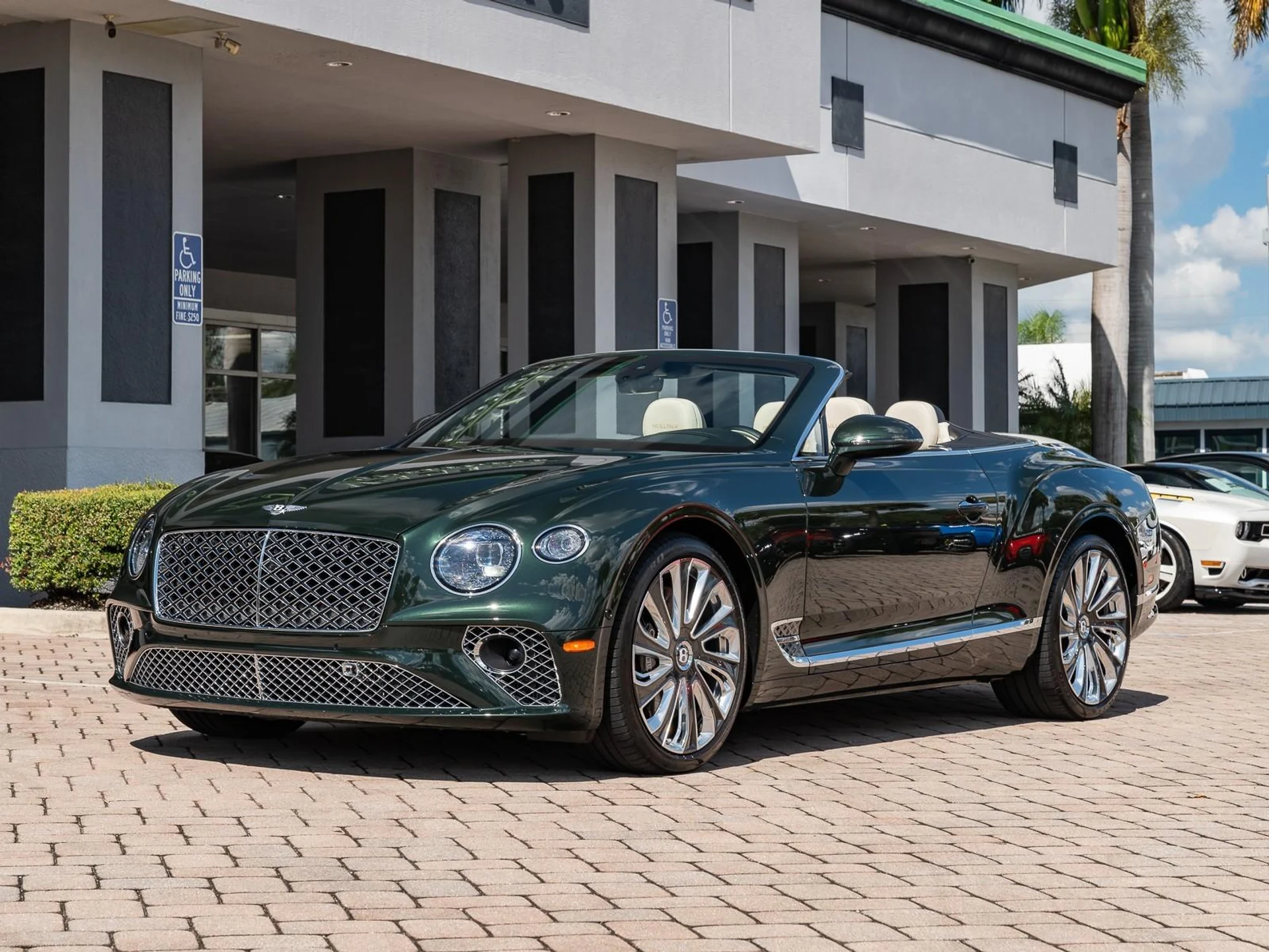 mph037_4133729438_Used_2023_Bentley_Continental_GT_Speed_1761343551_eb691eeac6