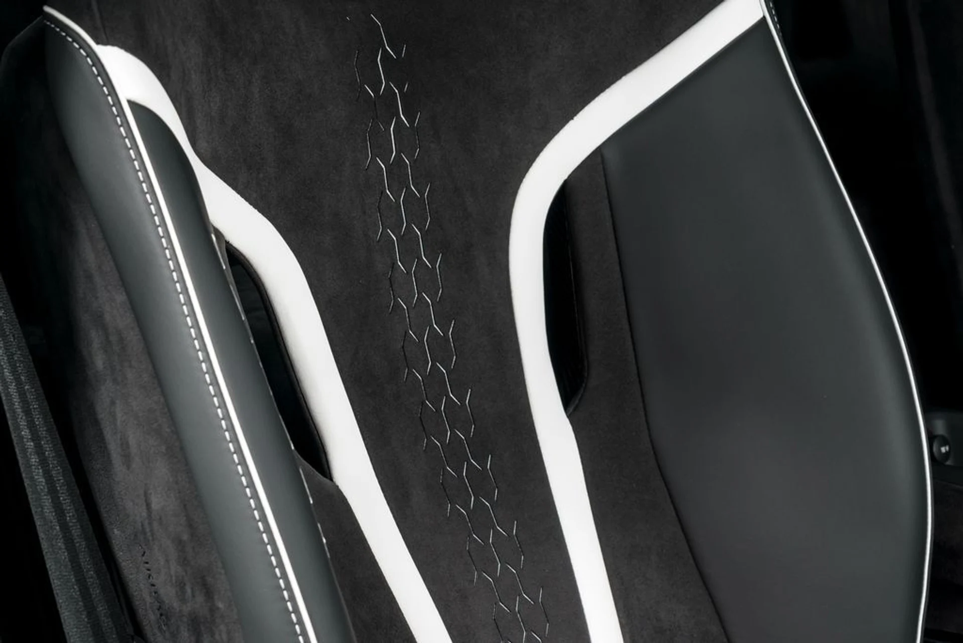 mph037_4134943836_e66cd1fd06d96a2732d24f625b3bdde3x_39fc9925d0