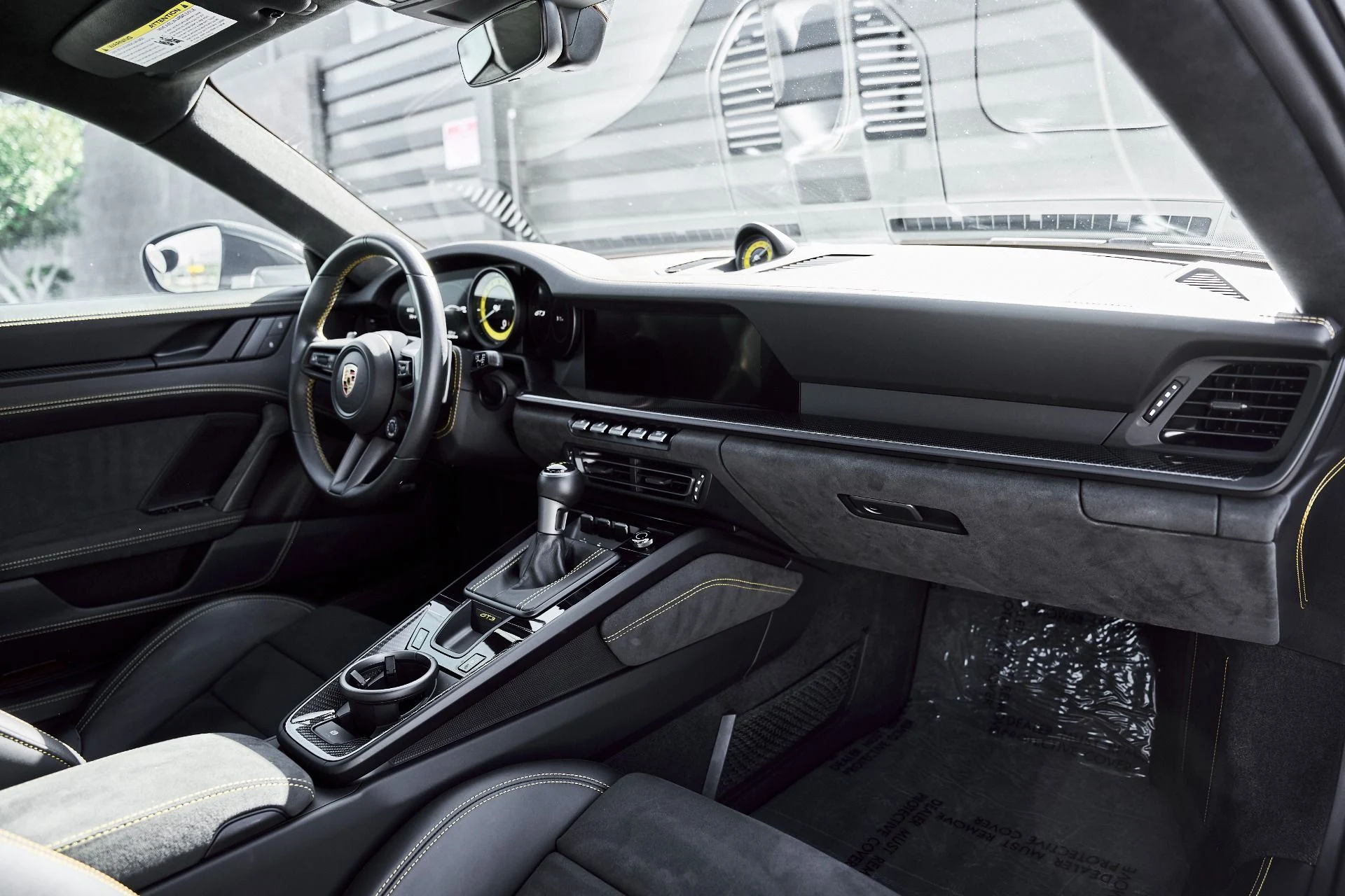 mph037_4134988527_Used_2023_Porsche_911_GT_3_1776823193_588711152e