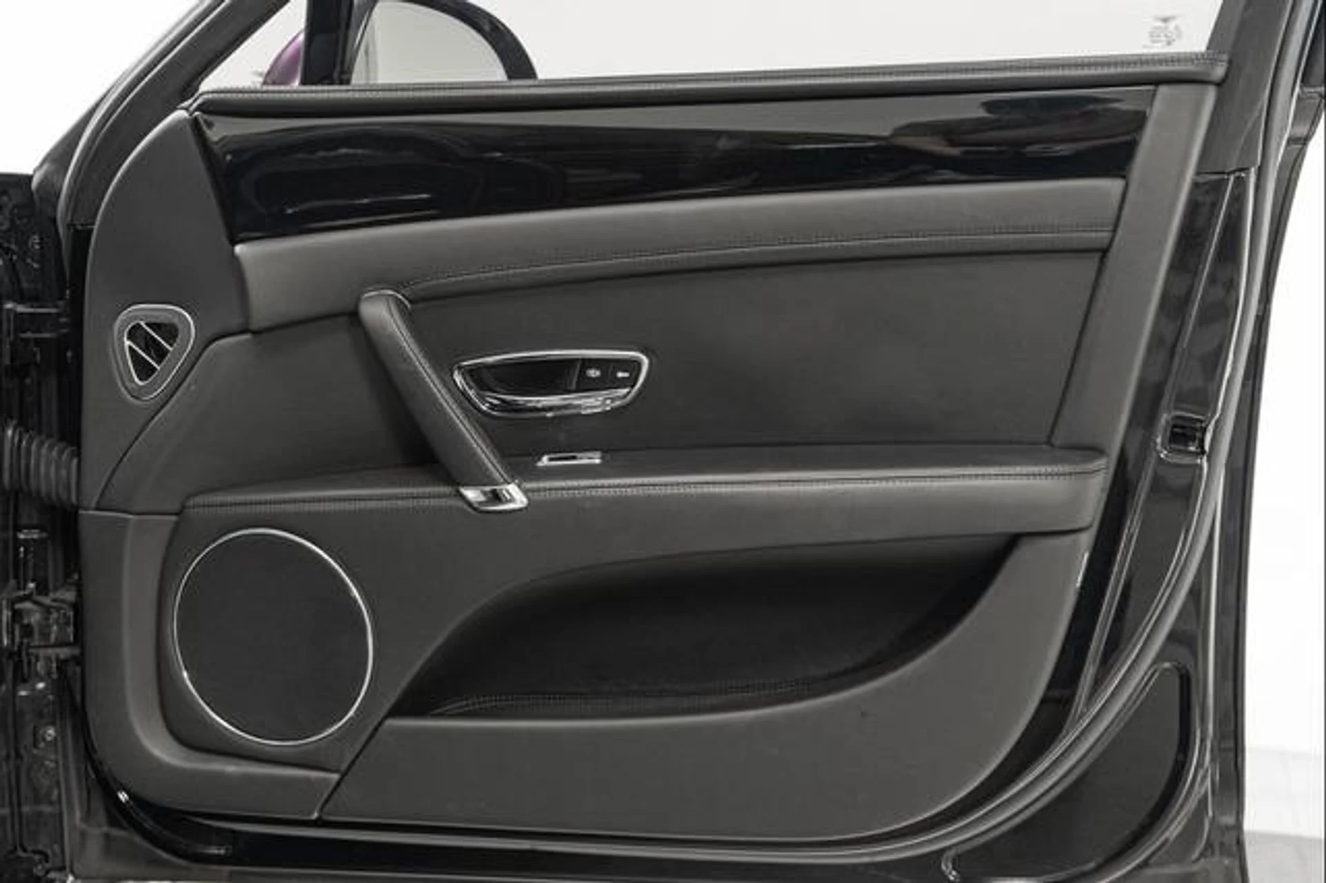 mph037_4135381544_Ayb1_Gz_N0q_Bit_B84_I5_C8_AV_78_D_Ba0_f68a8a269c