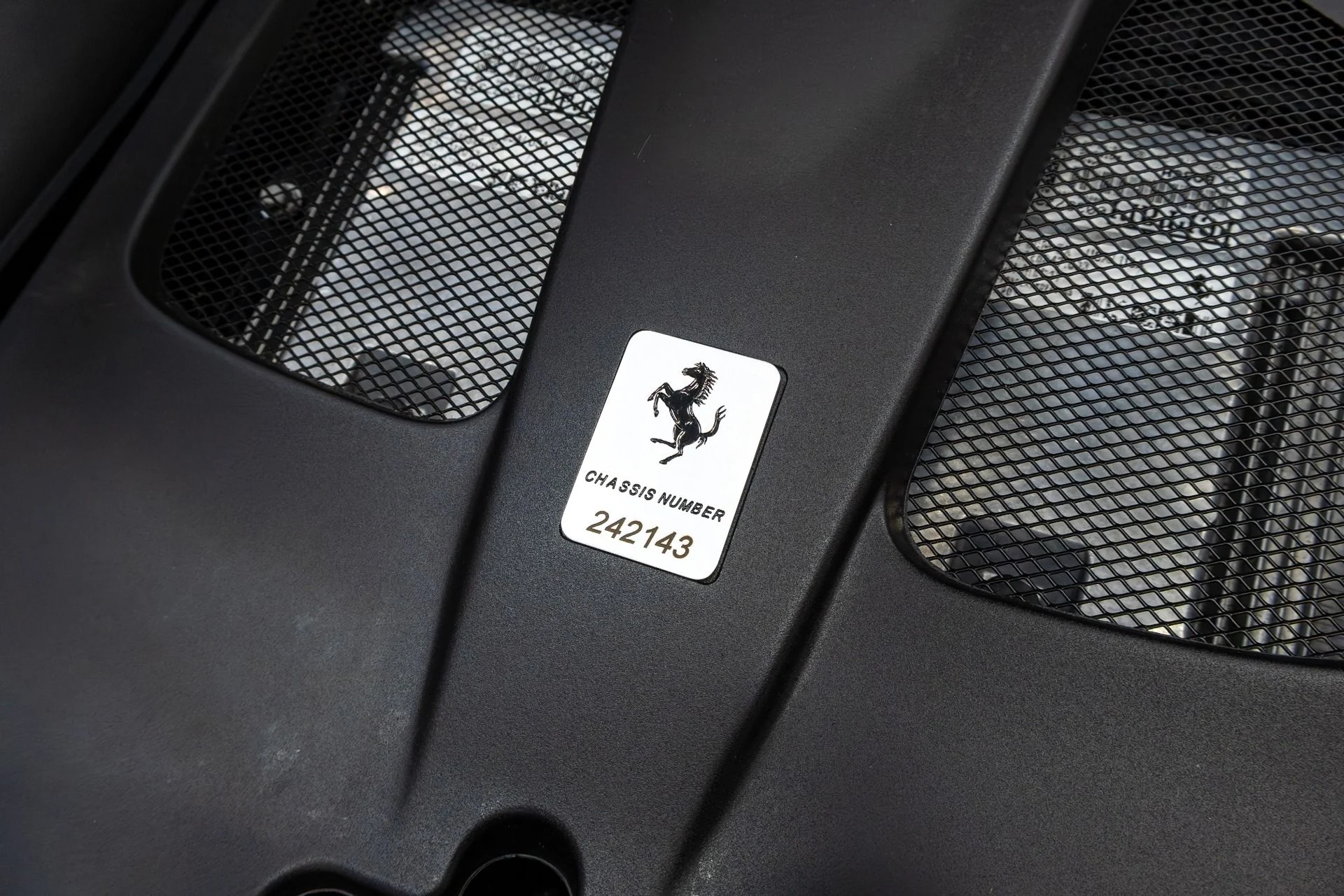 mph037_4141004482_Used_2019_Ferrari_812_Superfast_1774911934_505b76a25b