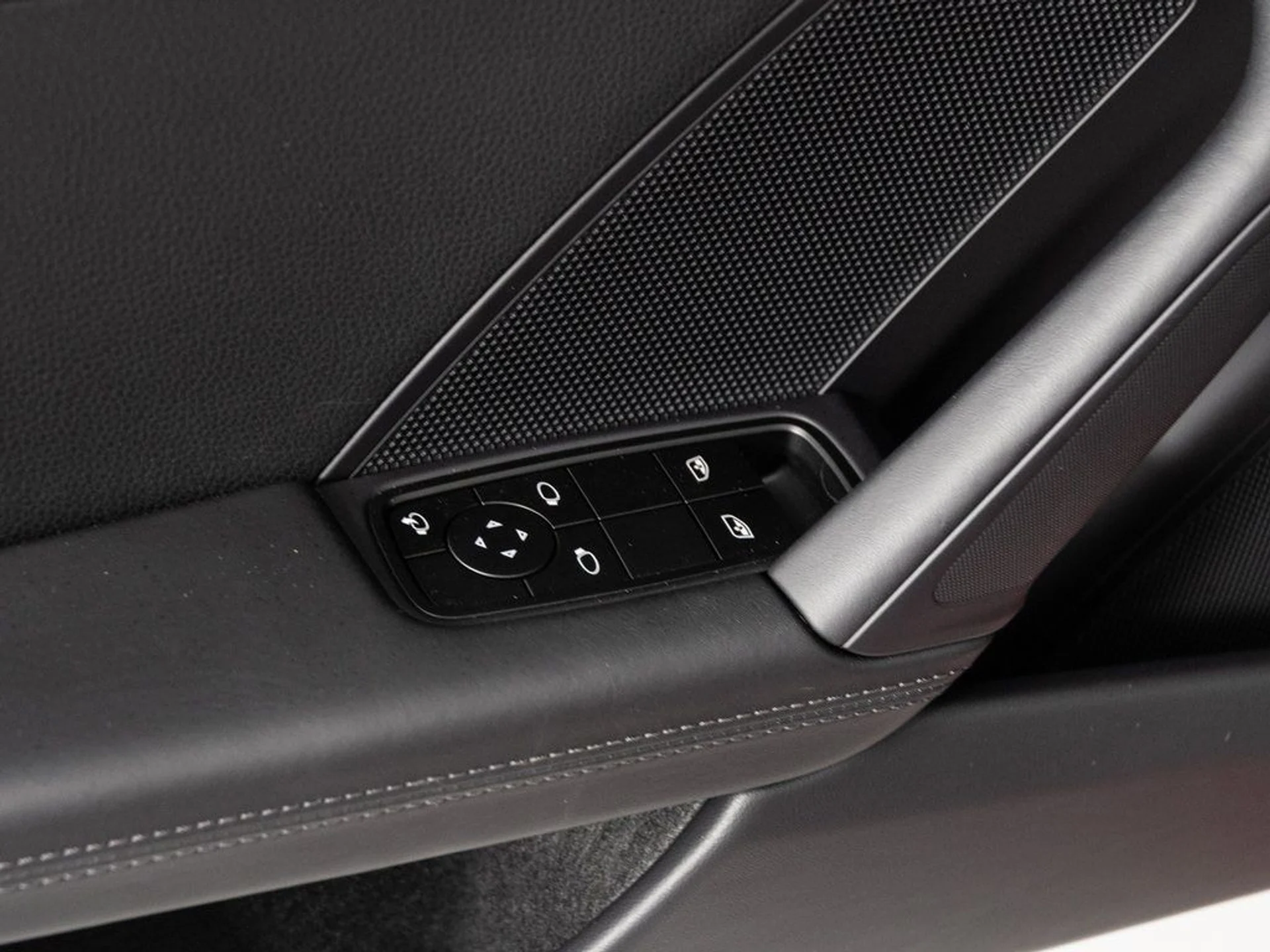 mph037_4141584741_3277bf913d2ae406ed8c13c545e34793x_fff30967b8