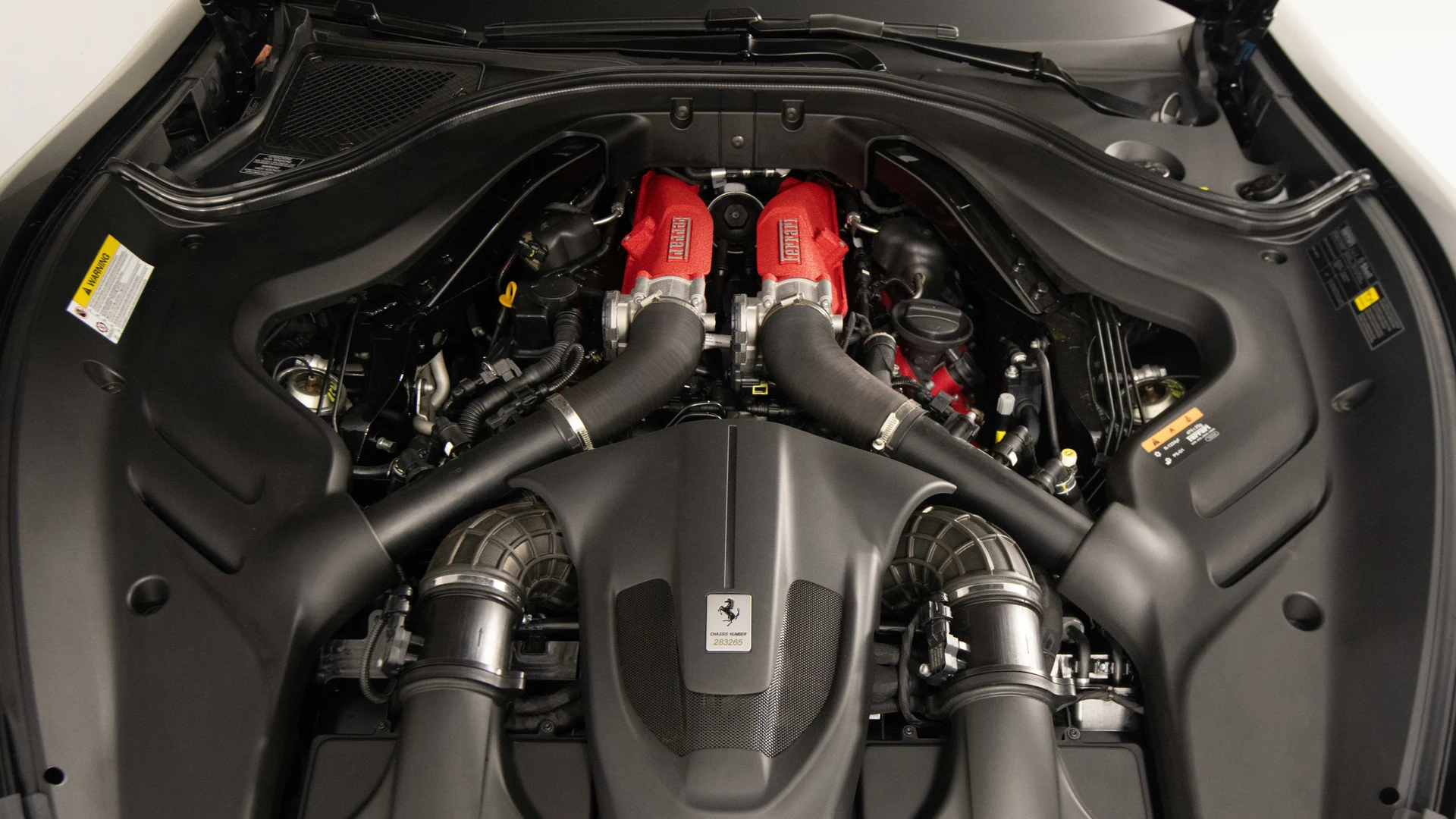 mph037_414169201_bed0eab40fa343babaa6a7bfc540078d_9205b11b62