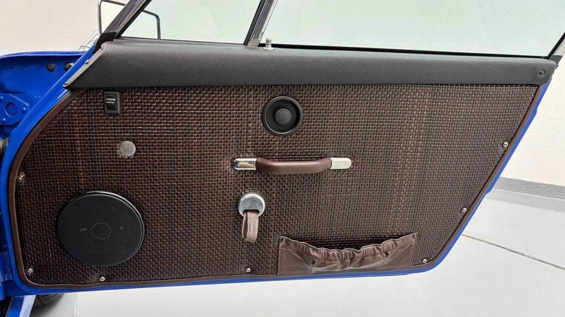 mph037_416016097_iqh_O1vr_E_Zj_G_Ry_R5py6_o_PZ_Gk1_I_d96905fd37