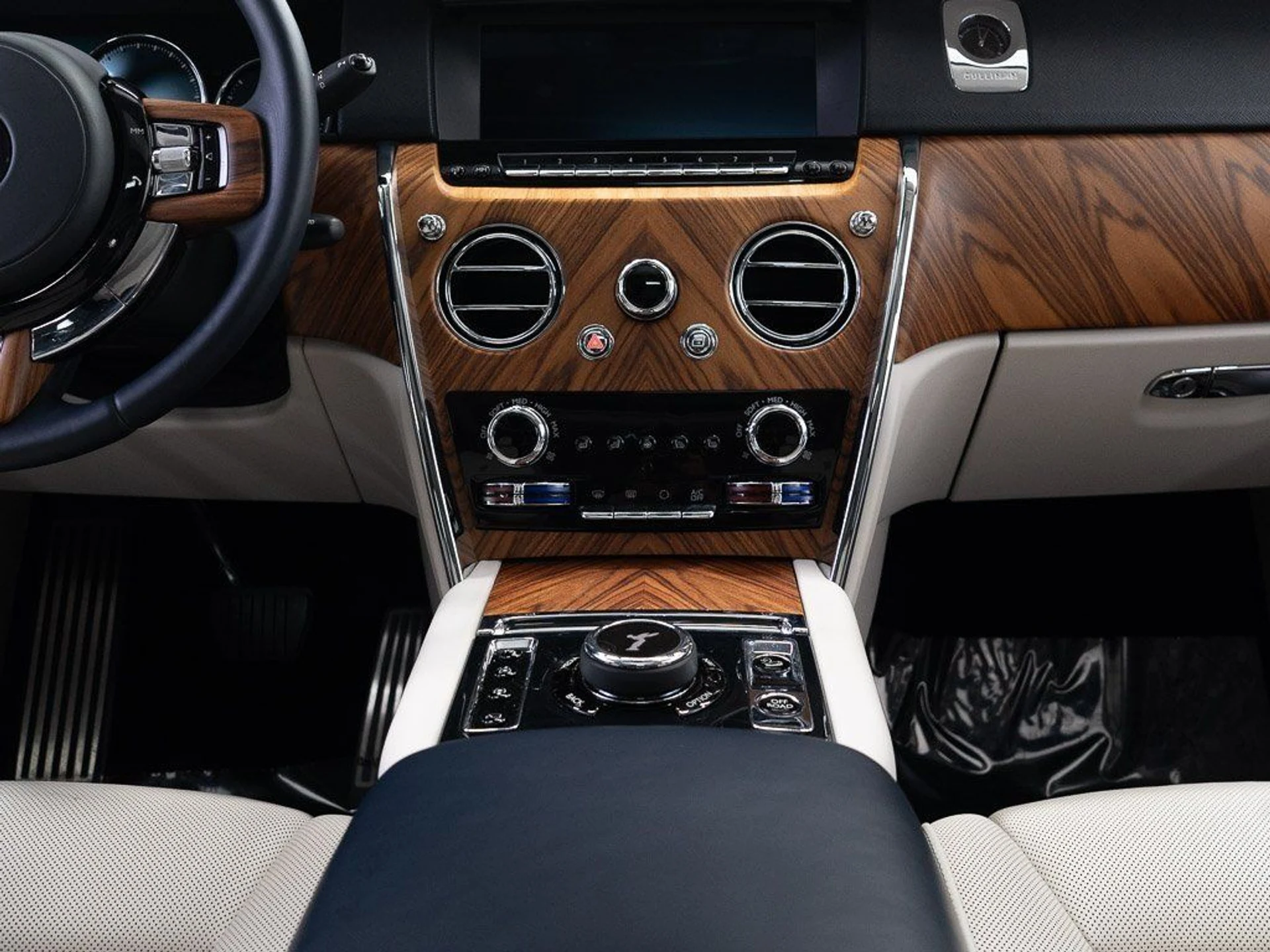 mph037_4166114774_afea6b8ad449ae8c20d909201963e0d0_ee0bfc3e1f