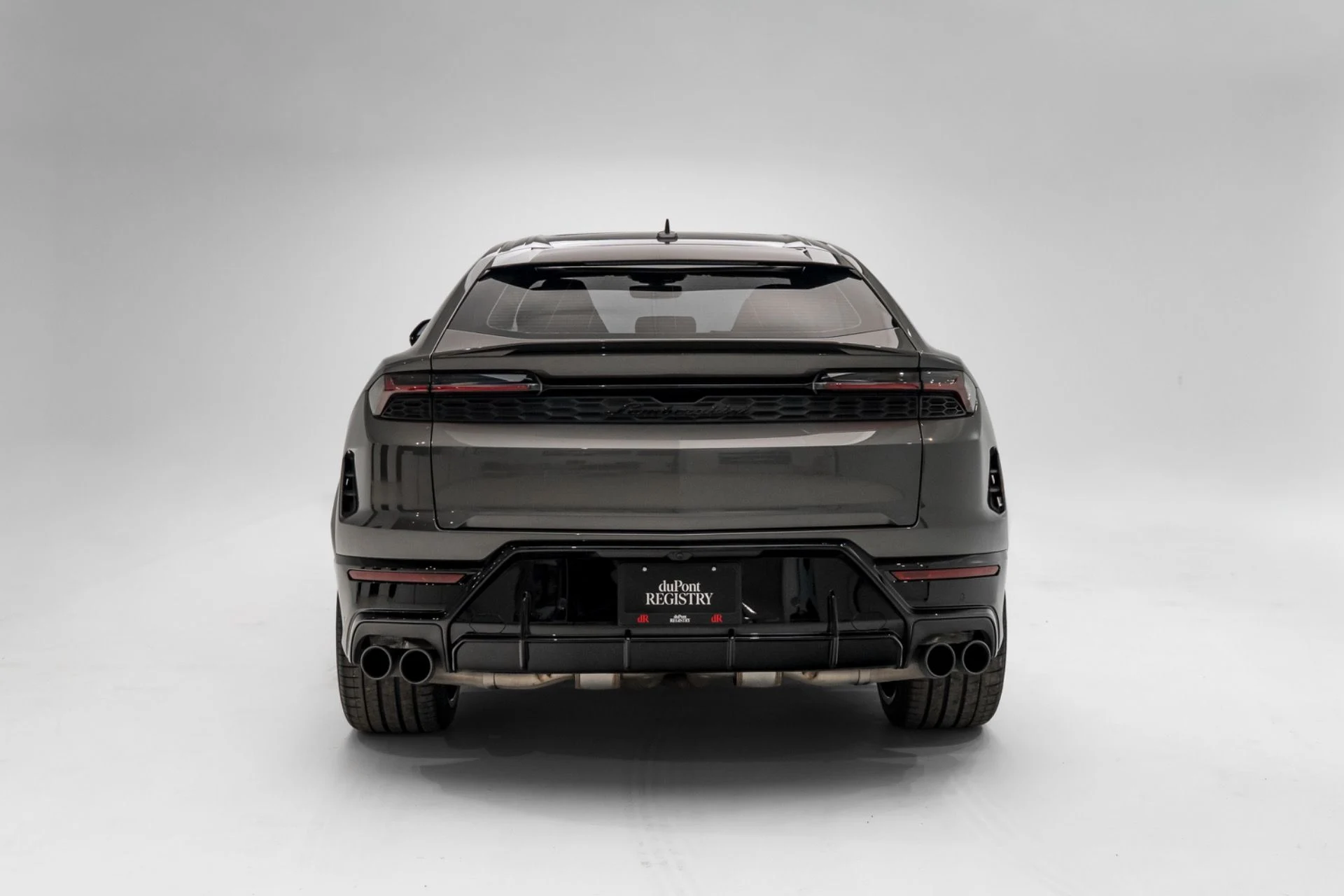 mph037_4166938232_Used_2025_Lamborghini_Urus_SE_1792099585_dff2ea22f2