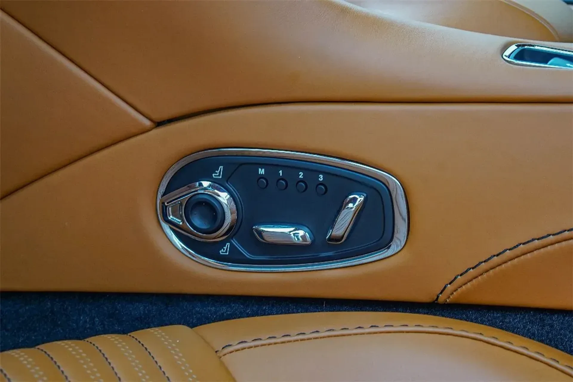 mph037_4172080745_d0b14fb16cc7441aabcd9042f49983d0_7a0569684a