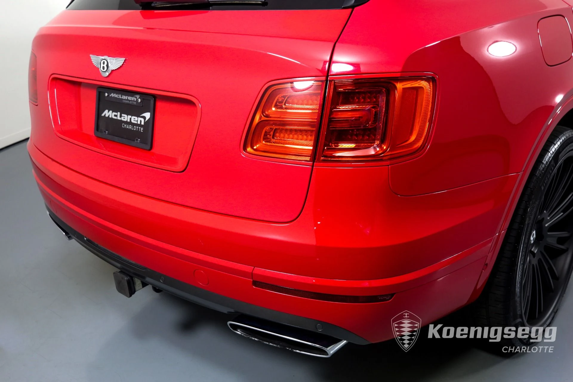 mph037_4174856584_Used_2018_Bentley_Bentayga_Onyx_Edition_1673032642_229198d4f4