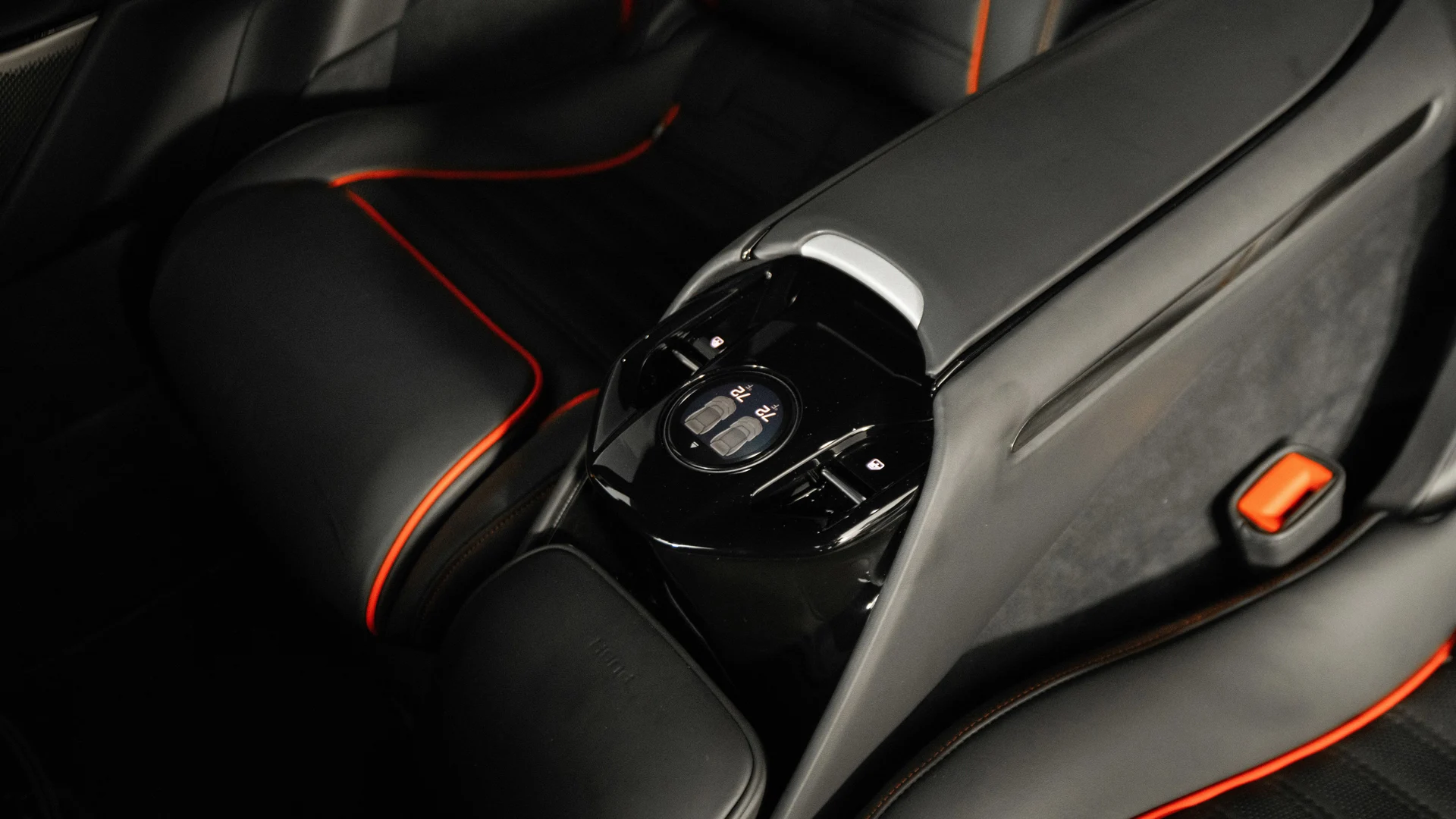 mph037_4185217626_0f0f9dee144949bf9ec93361ed841074_2e48e6252d