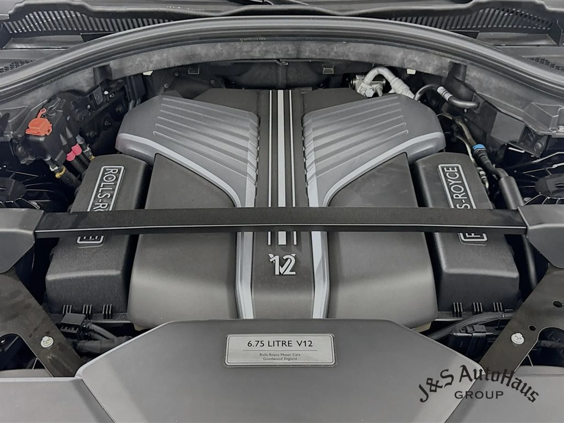 mph037_4188676728_x3hu1pqj1ietsp1dk08as7i5j45i_1444582199