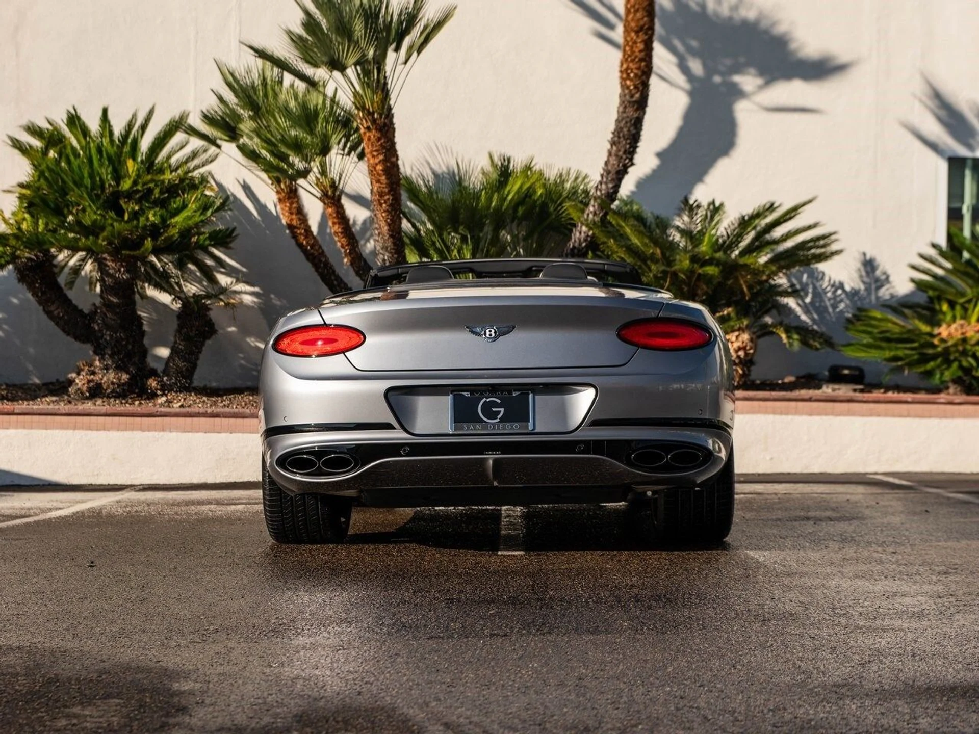 mph037_4190036872_0026d03774d6f96128b8dd706fc99ca1x_d9ae4056f6