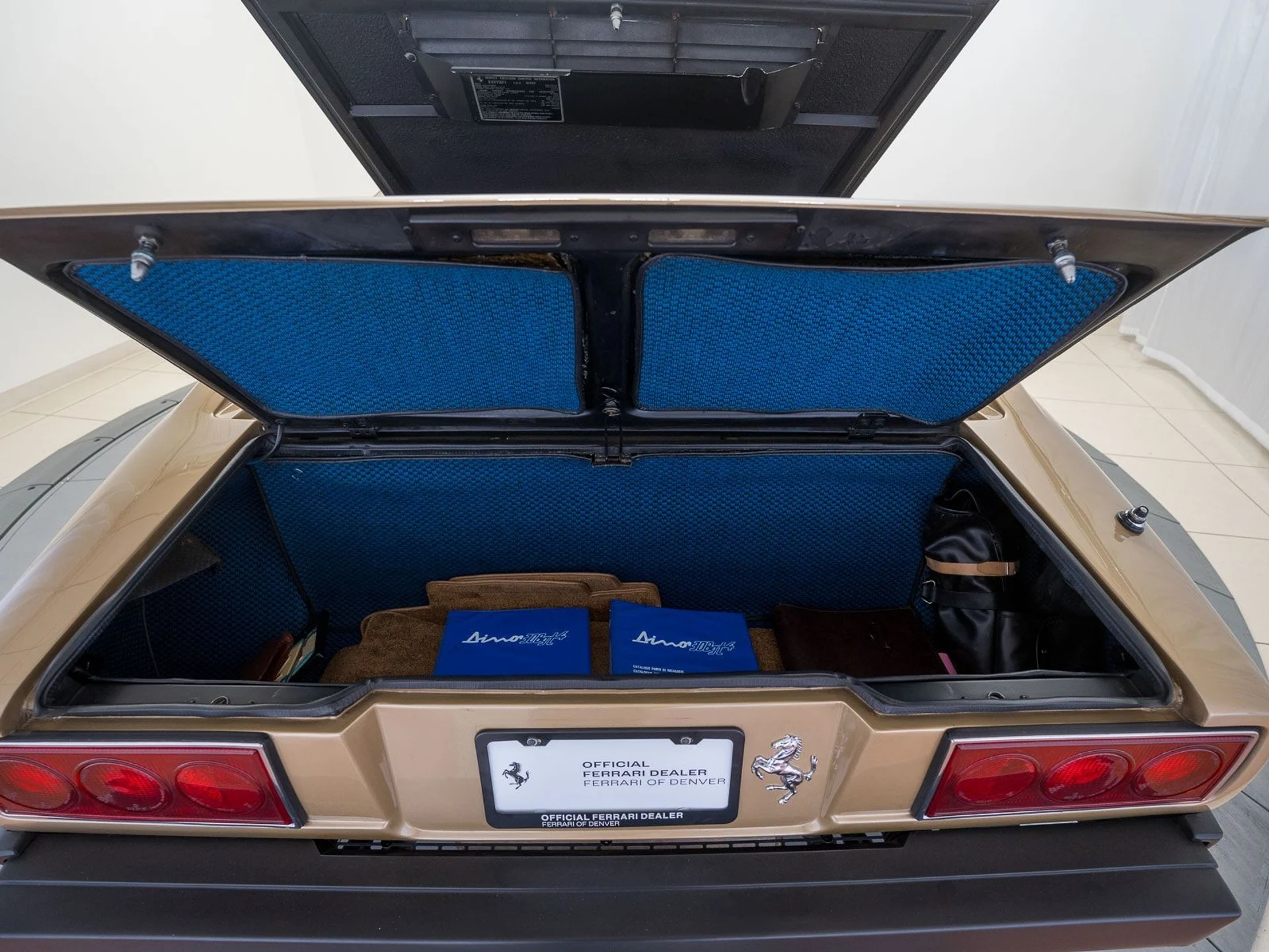 mph037_4202872671_54486296cb7c7845b3d7ee36d9738d99x_0cf4b17ff2