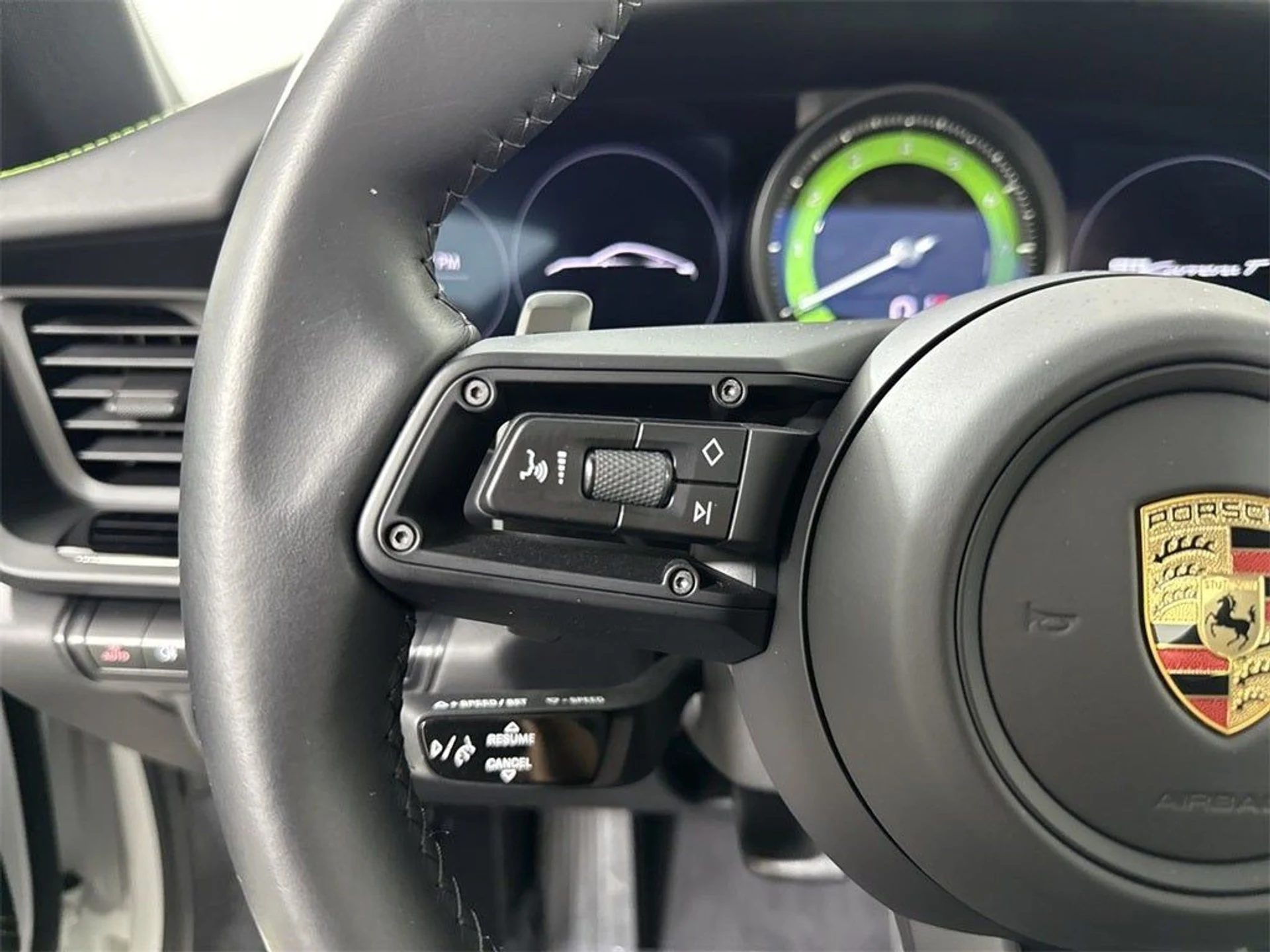 mph037_42075754_38_4552f28589