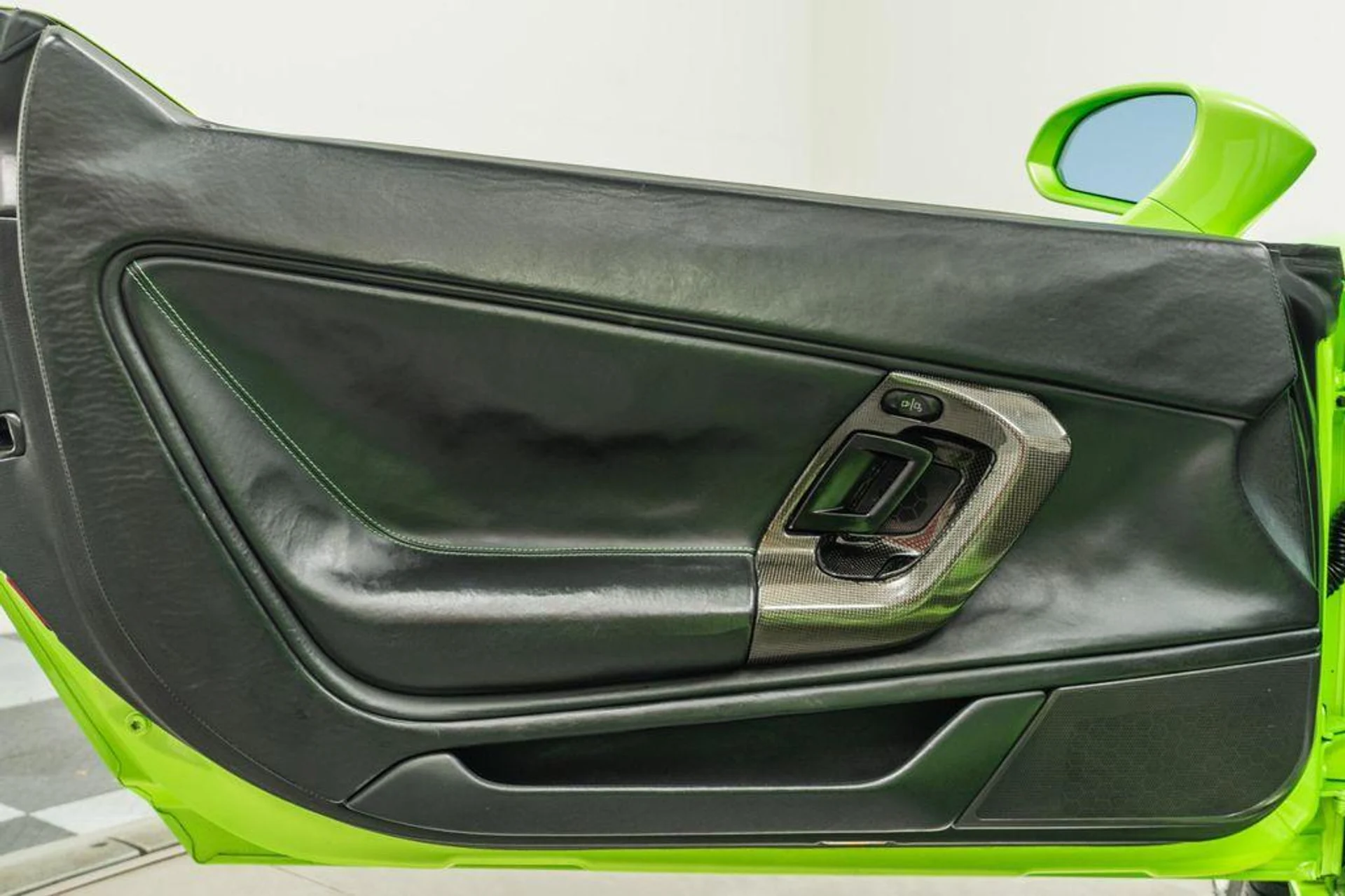 mph037_4215993261_u_W_47_Awu_IZF_1j_X6fq3i_Zt2yn874_f5b9c5c150