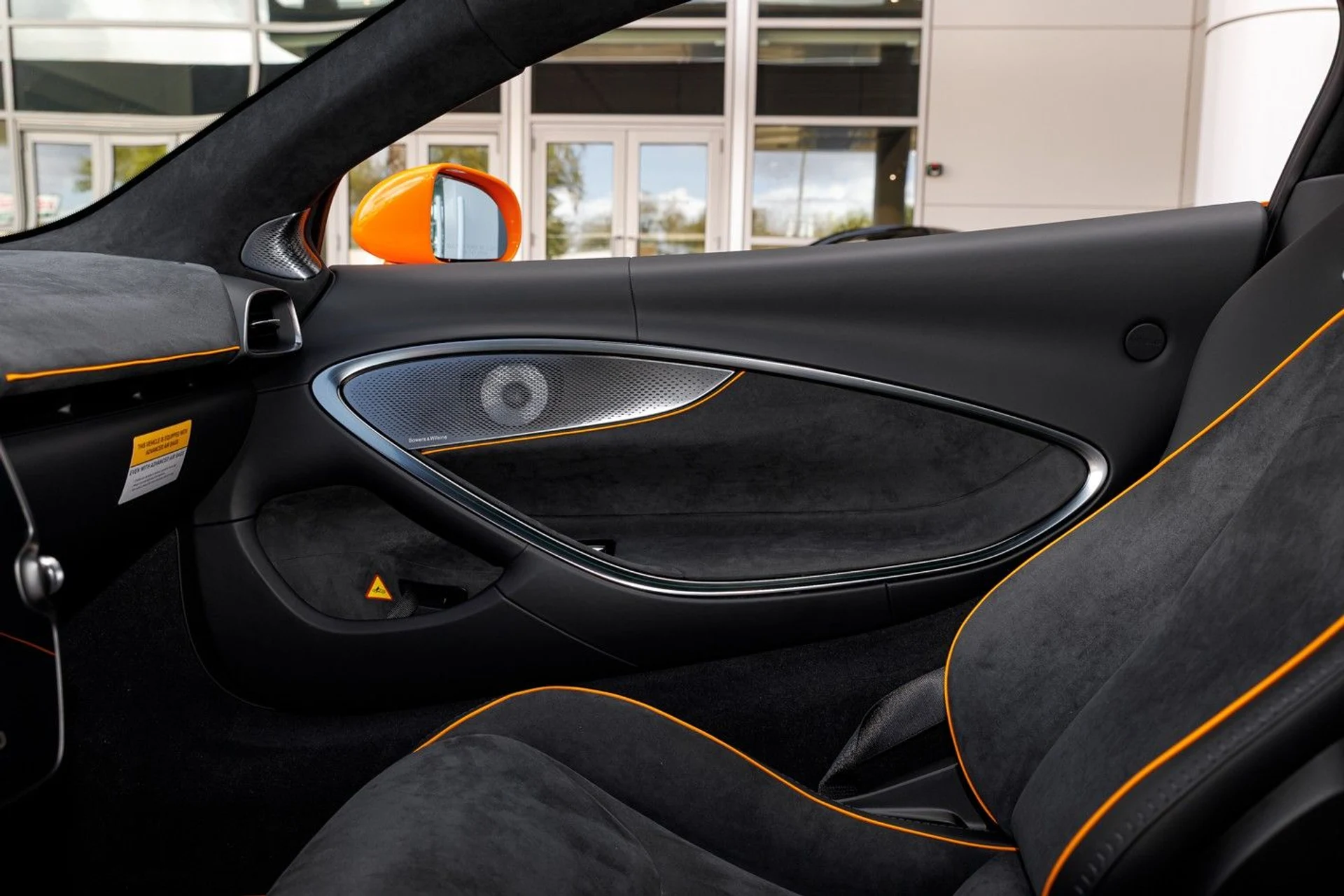 mph037_4219581189_656_p38_l_04f8039c12