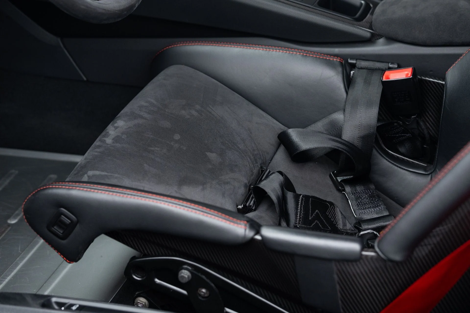 mph037_422222271_Used_2016_Porsche_911_GT_3_RS_1773808378_c96e452c19