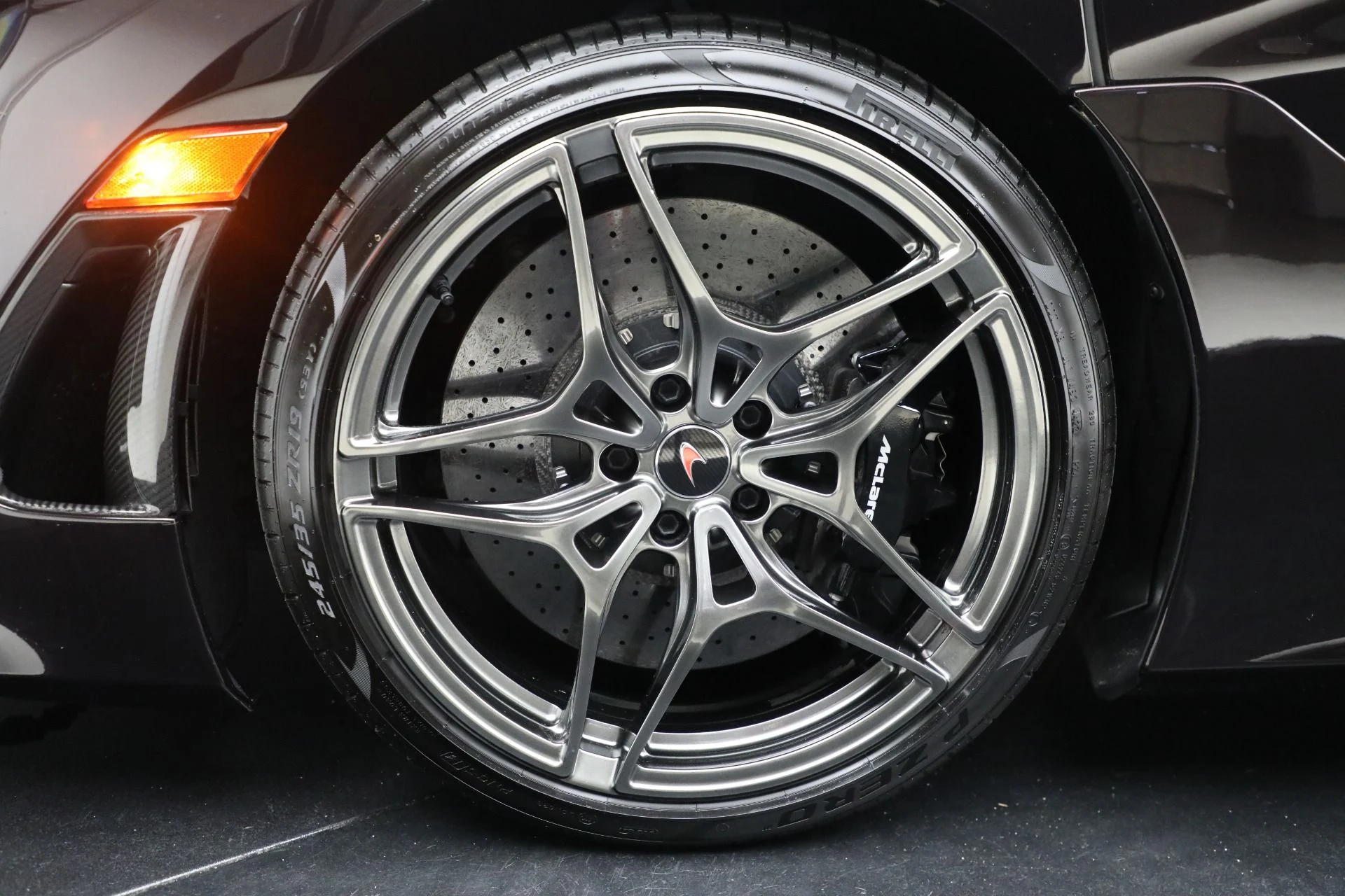 mph037_4224880434_Used_2018_Mc_Laren_720_S_Performance_d3a7963d5f