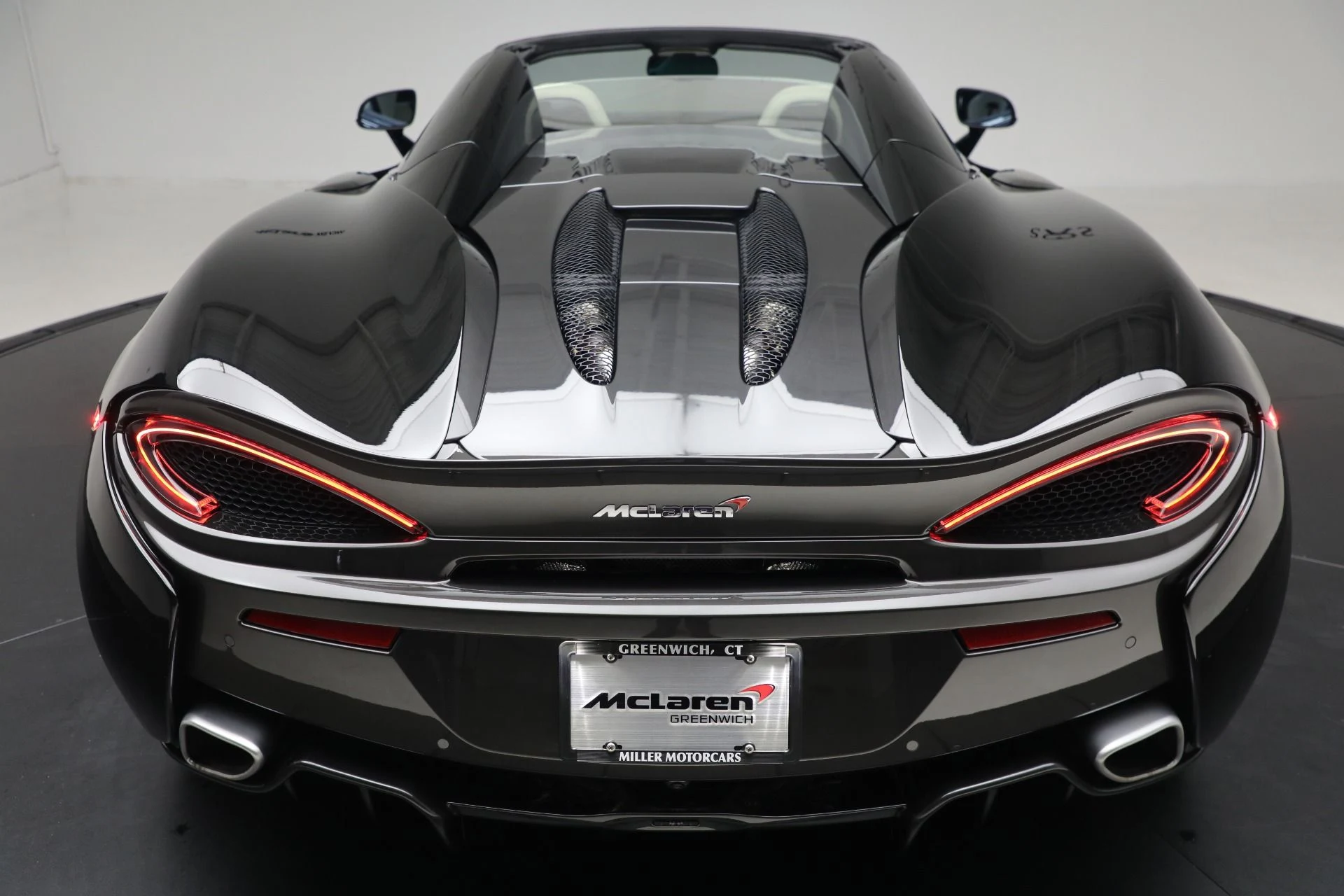 mph037_4225858425_Used_2018_Mc_Laren_570_S_Spider_76868b57db