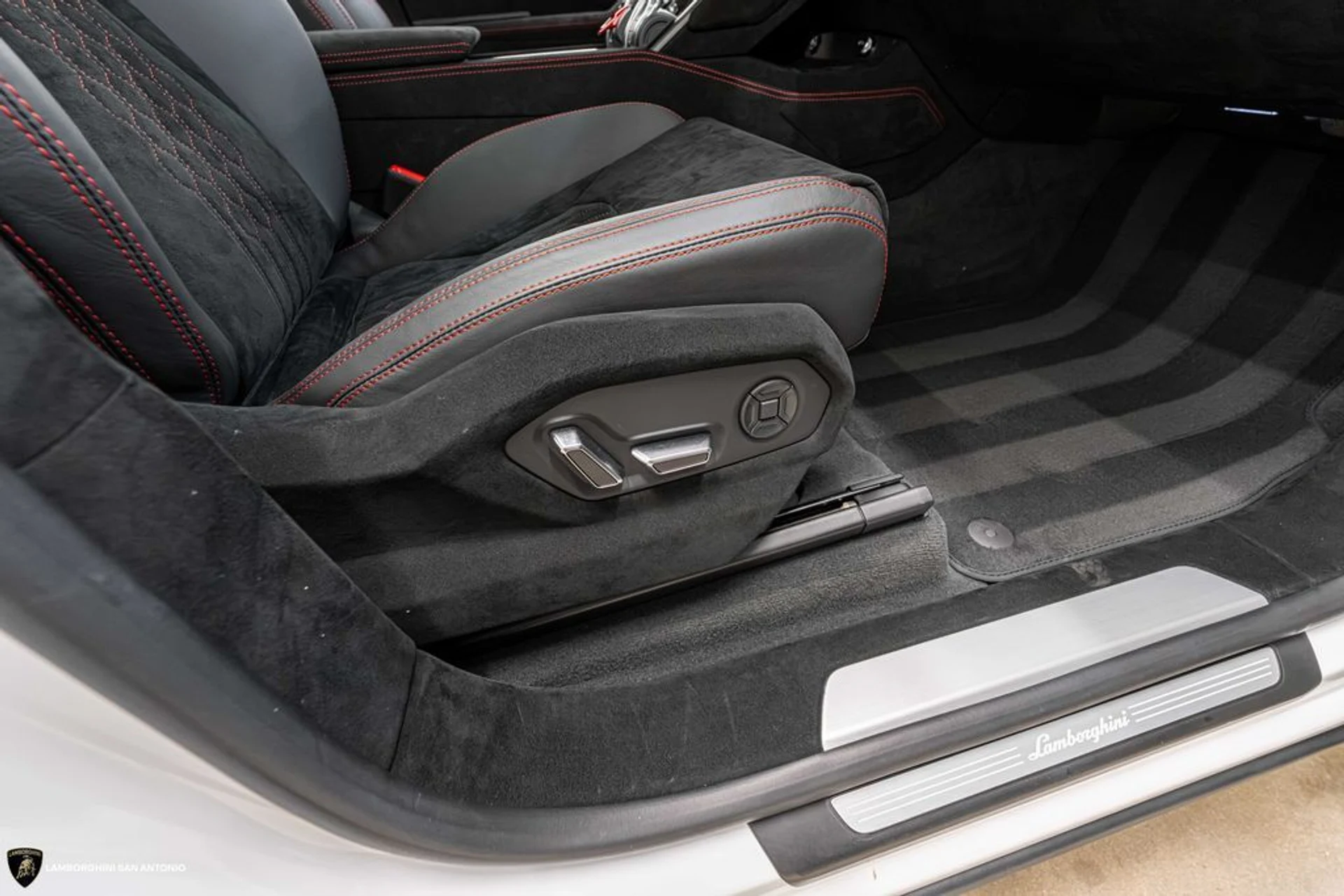 mph037_422984163_e2b1d82c60bbca457cac0aecf2835271x_4d6e14e53d