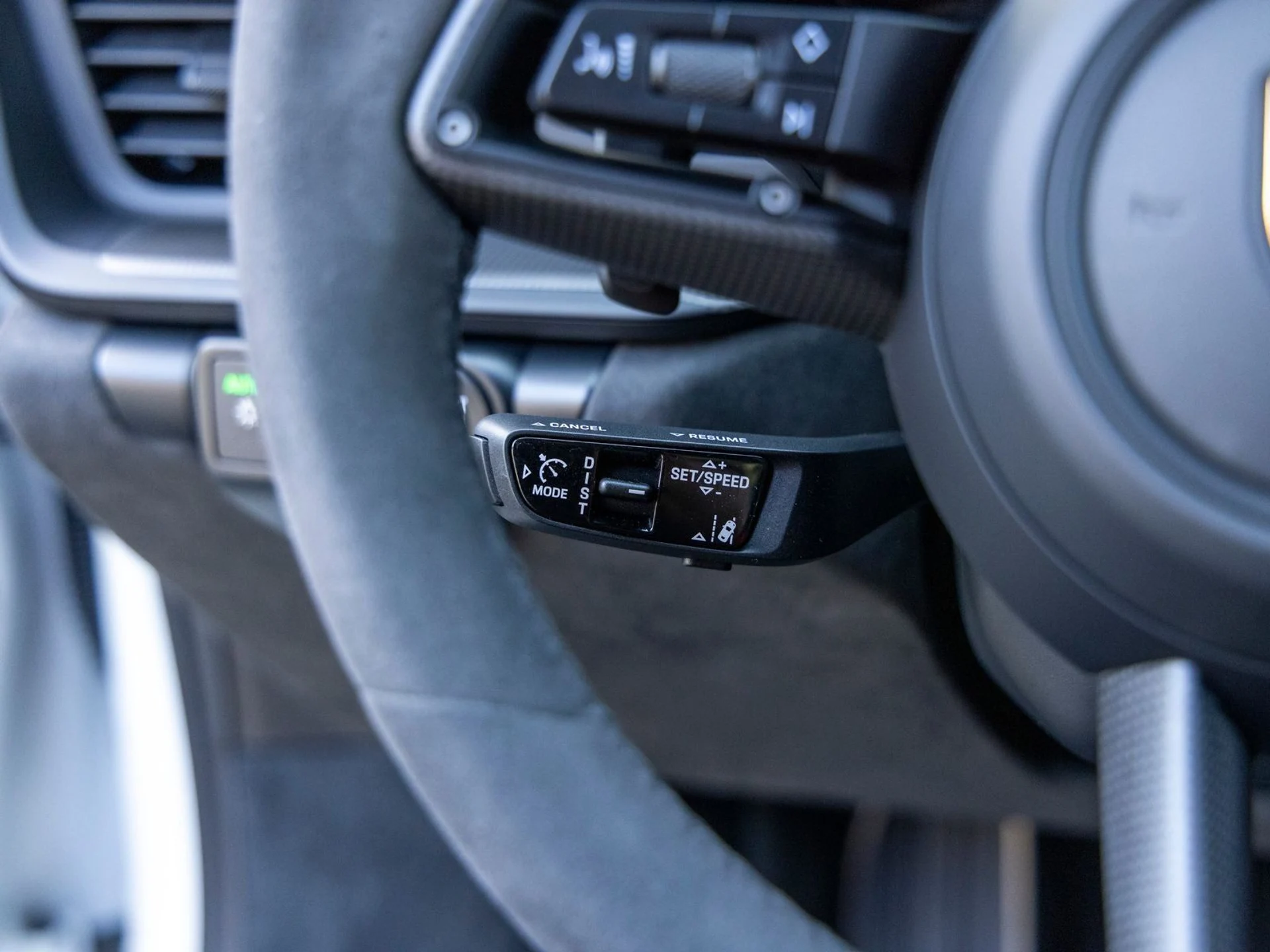 mph037_4233143429_38_cb581ec13f