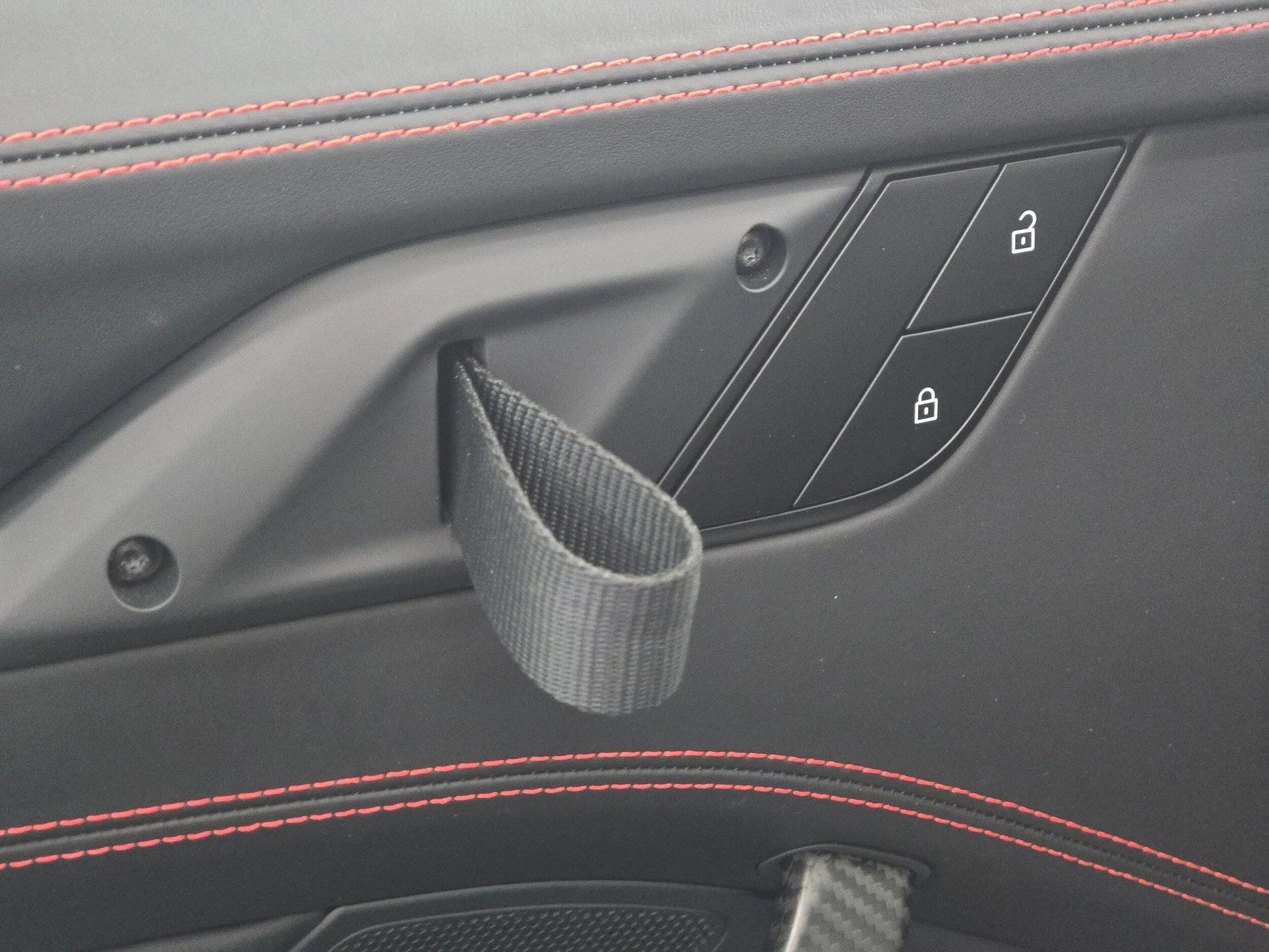 mph037_423374587_86ca02a77d8573bdecbe3c72434dd8bcx_7a410e7277