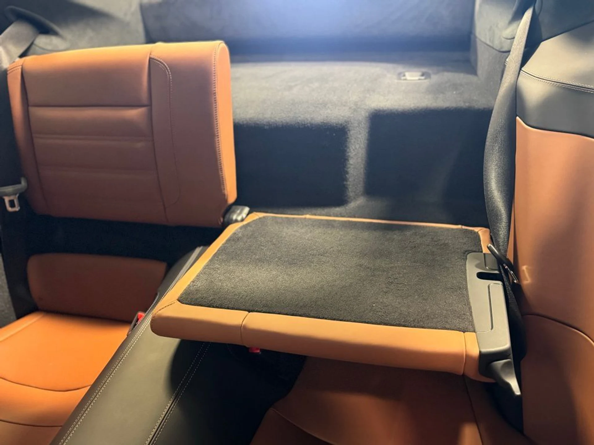 mph037_4234387802_2f7cfd9759c18bb9b8740f93c0d805a1x_729b82511b