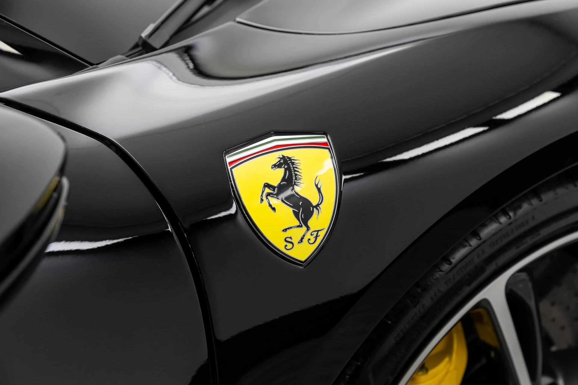 mph037_4250829829_f110969a837540a59c37a416bf559709_08a8383e3b