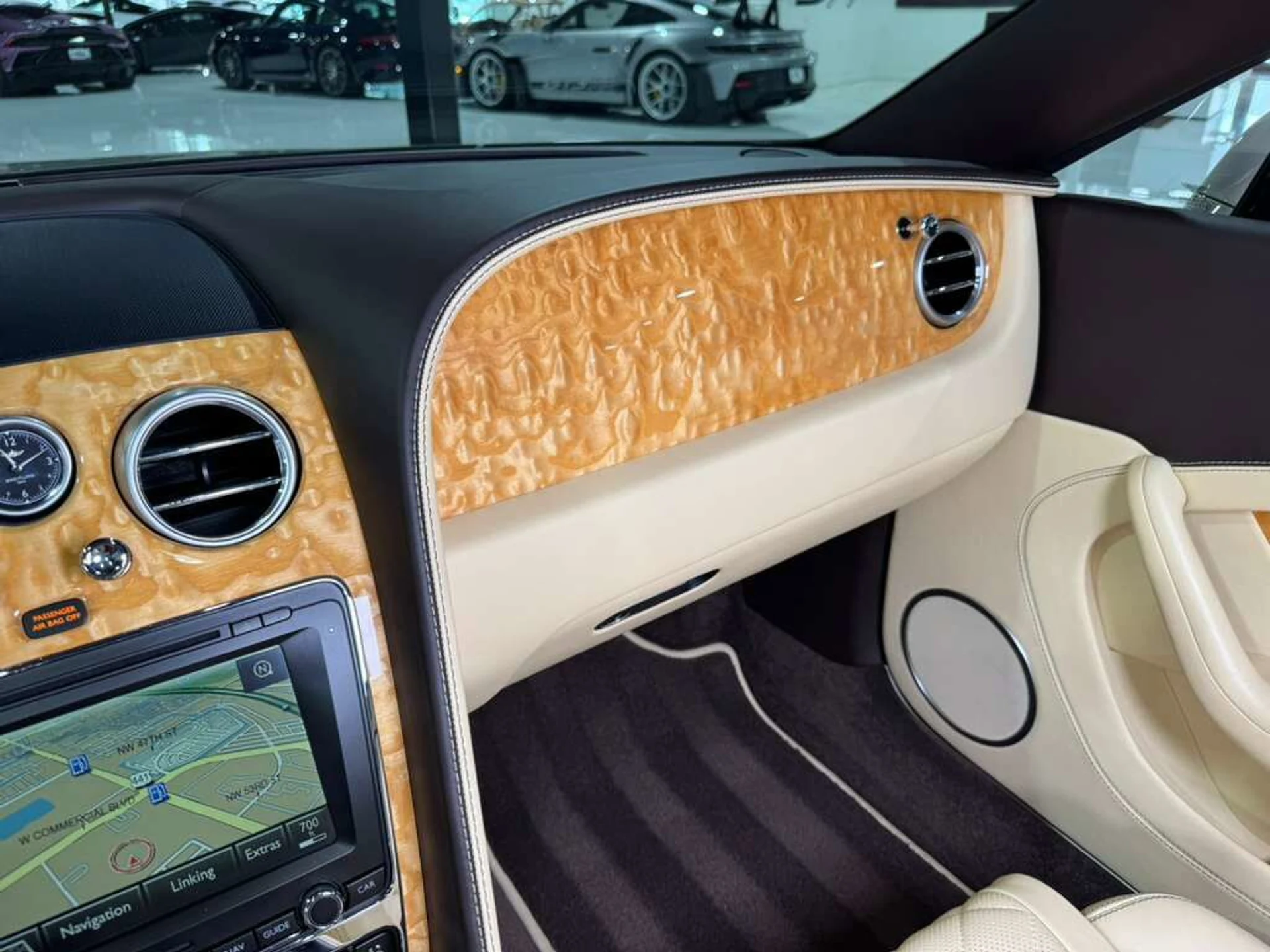 mph037_4266901672_905aef23b40d1d044a67860526f389fc_10266e920d