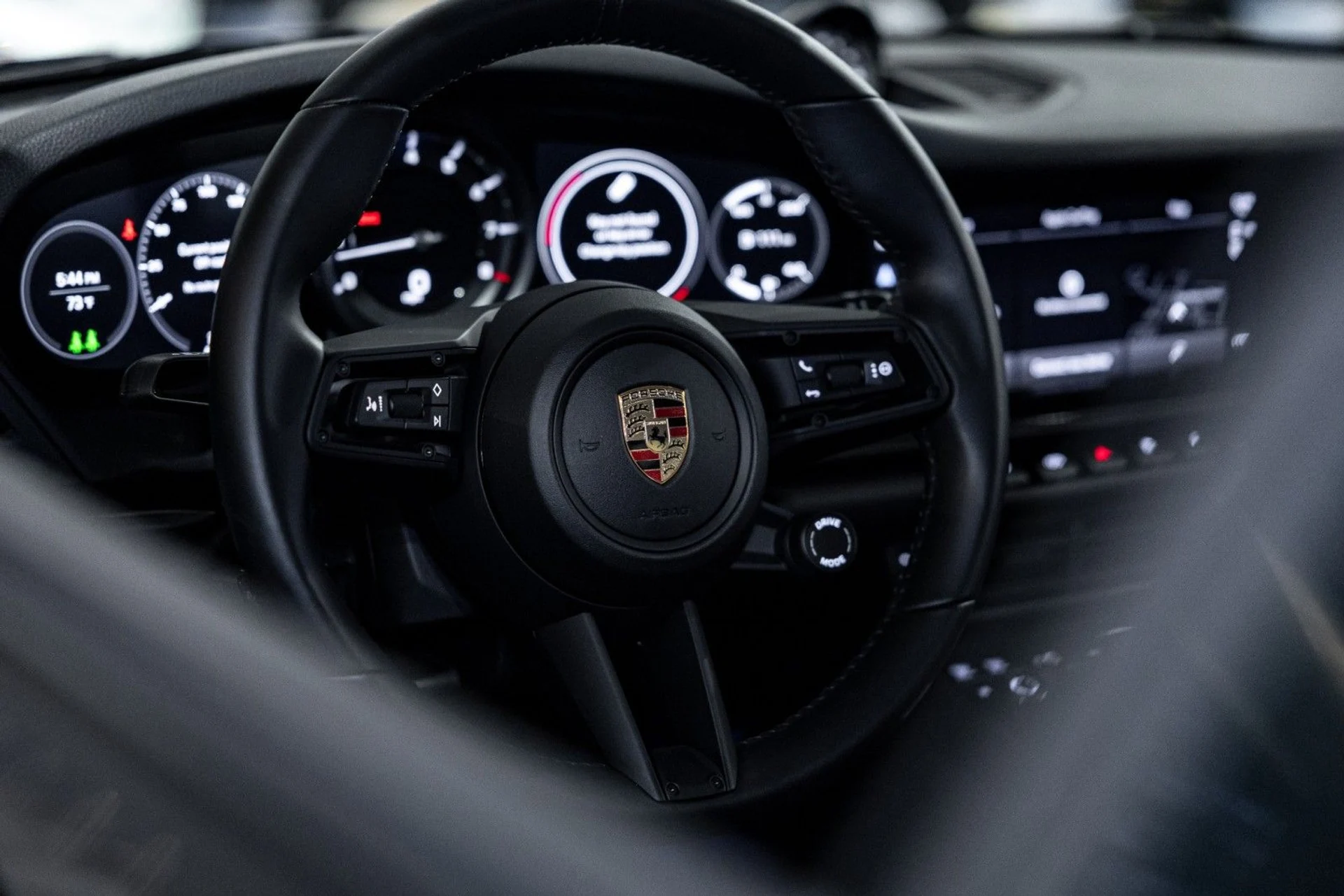 mph037_42693605_d_Q_f1d9f85ed9