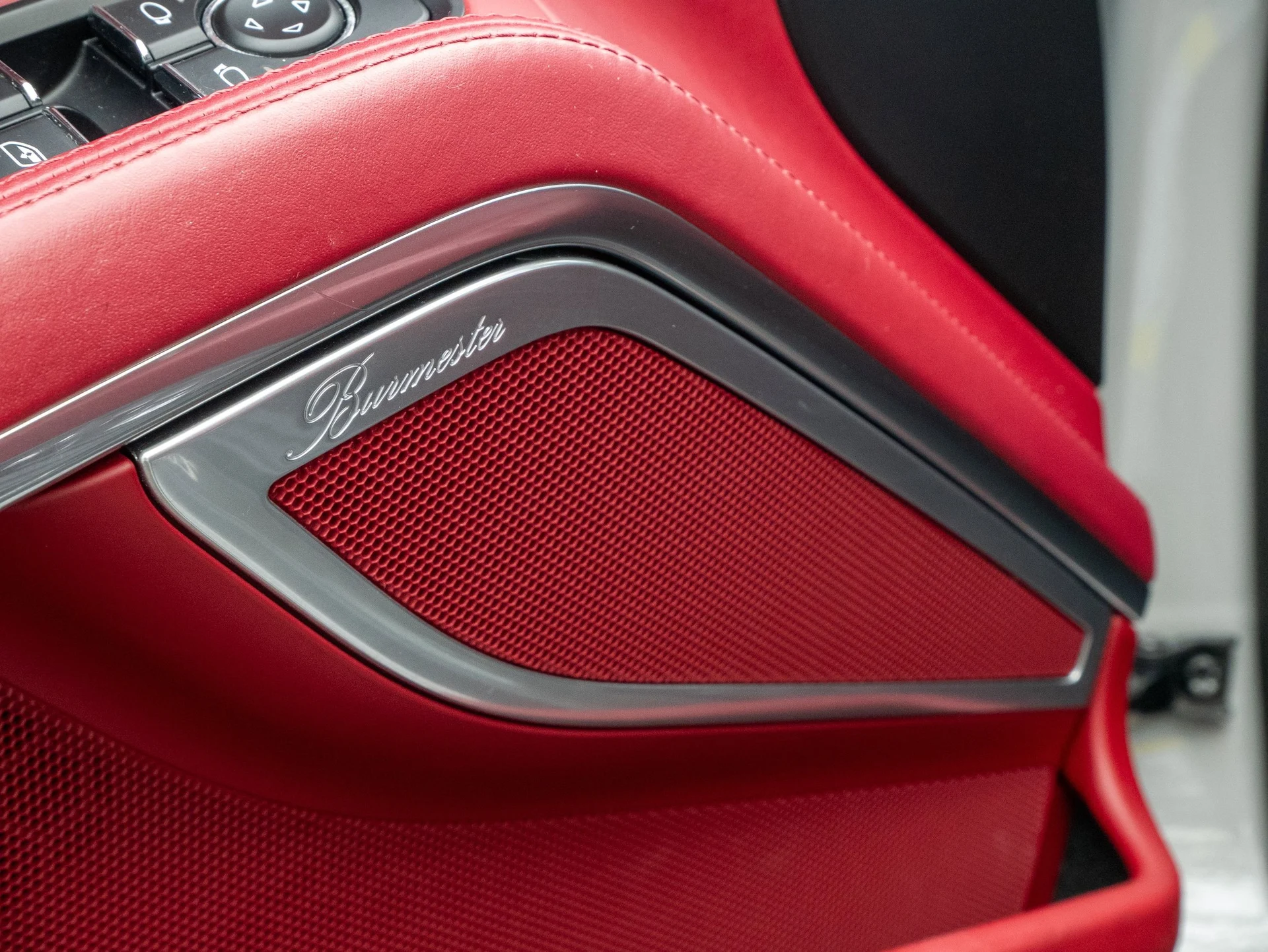 mph037_4278657157_72bba46aff539f1c227c5bdb6e60c8dbx_c6401b8346