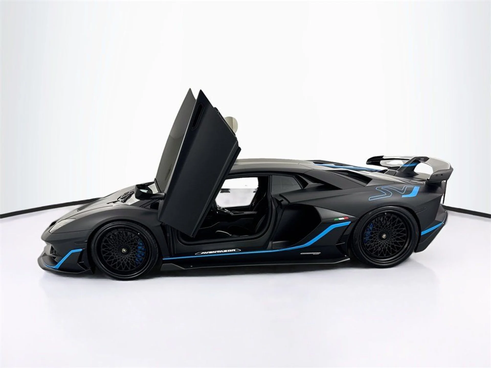 mph037_428939162_cf712ddbc5238aa275db8b206a13328c_87e1708243