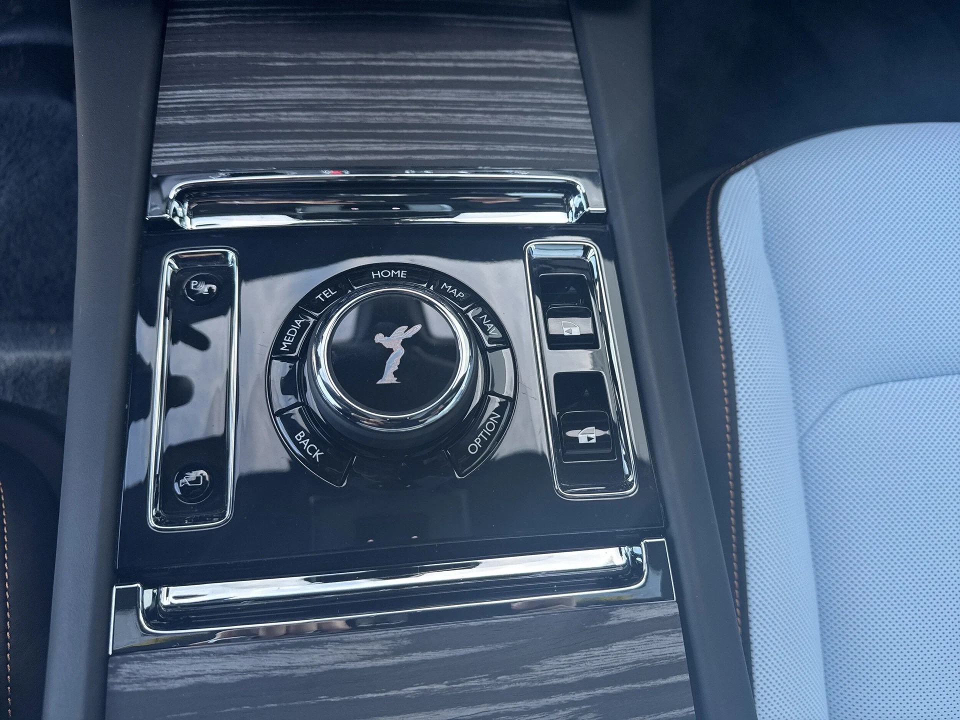 mph037_429839711_2d2975bf12db9e9e1b3abfa1dc5b69f6x_e73fc1563e