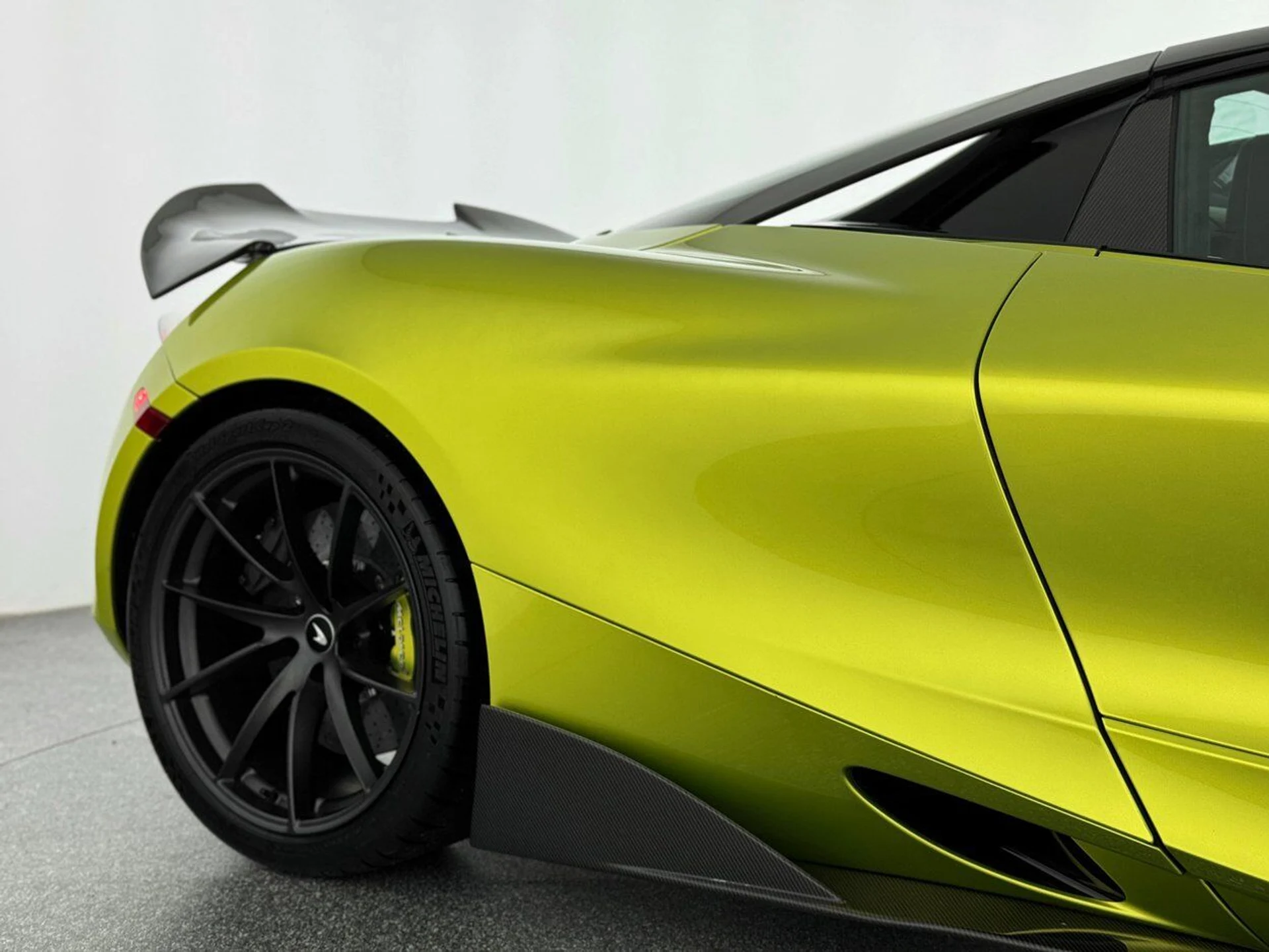 mph037_437501123_71c8b96dbc45c80f5b72f1119658df0f_254f6877d8