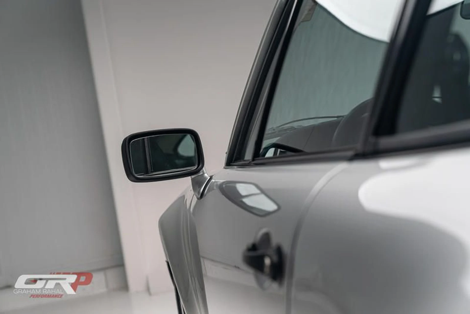 mph037_43798230_CC_829821_EE_4_F_4634_B009_8382893716_D1_255c163522